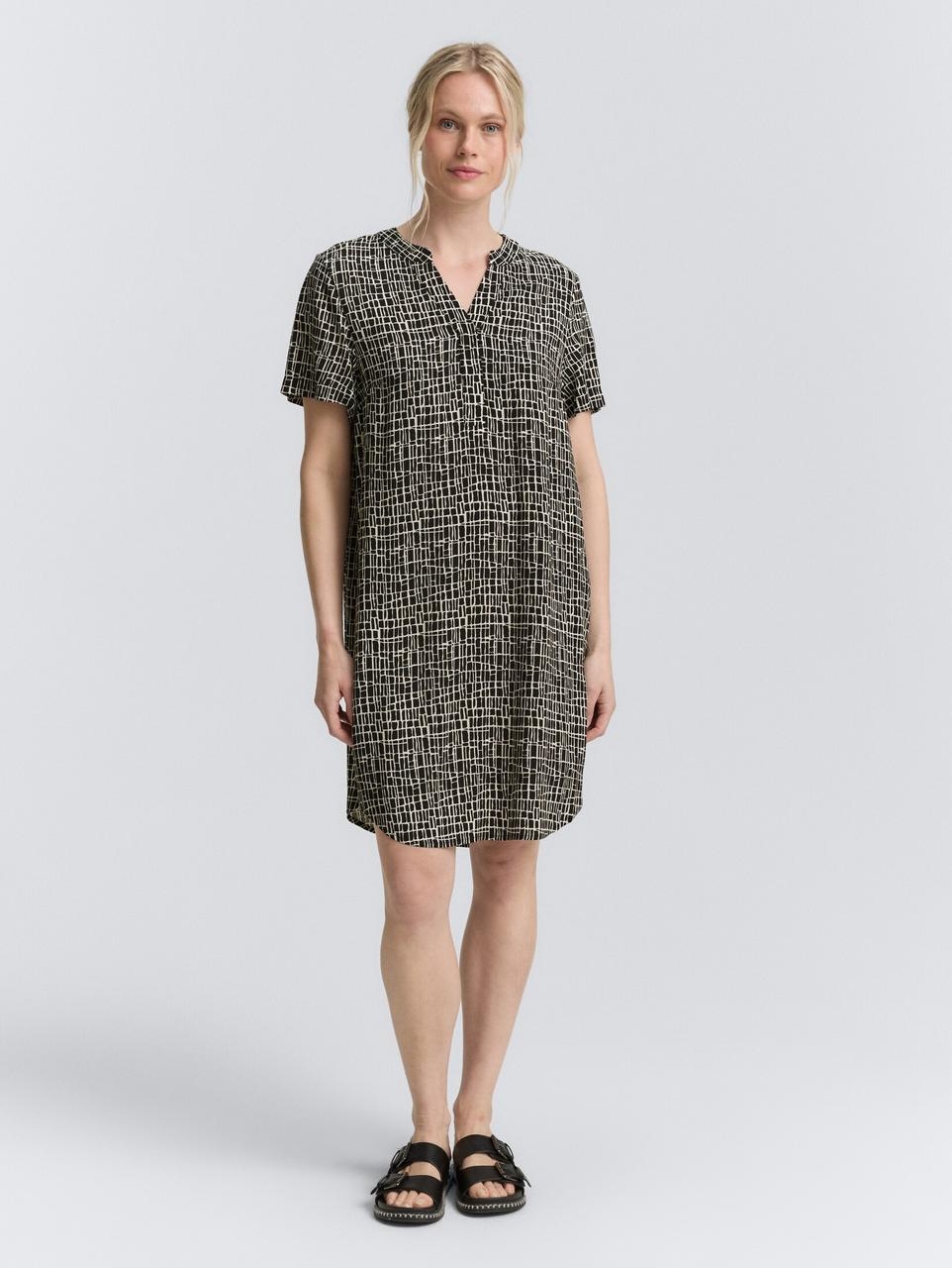 Tom Tailor Černé Šaty Jednoduché S Krátkým Rukávem A Potiskem 40 6FA