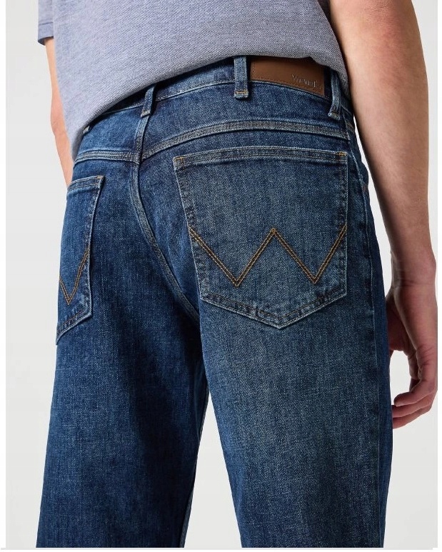 Pánské džíny Wrangler Regular Straight Dark Stone W32 L32 W10TM6098 Jednoduché