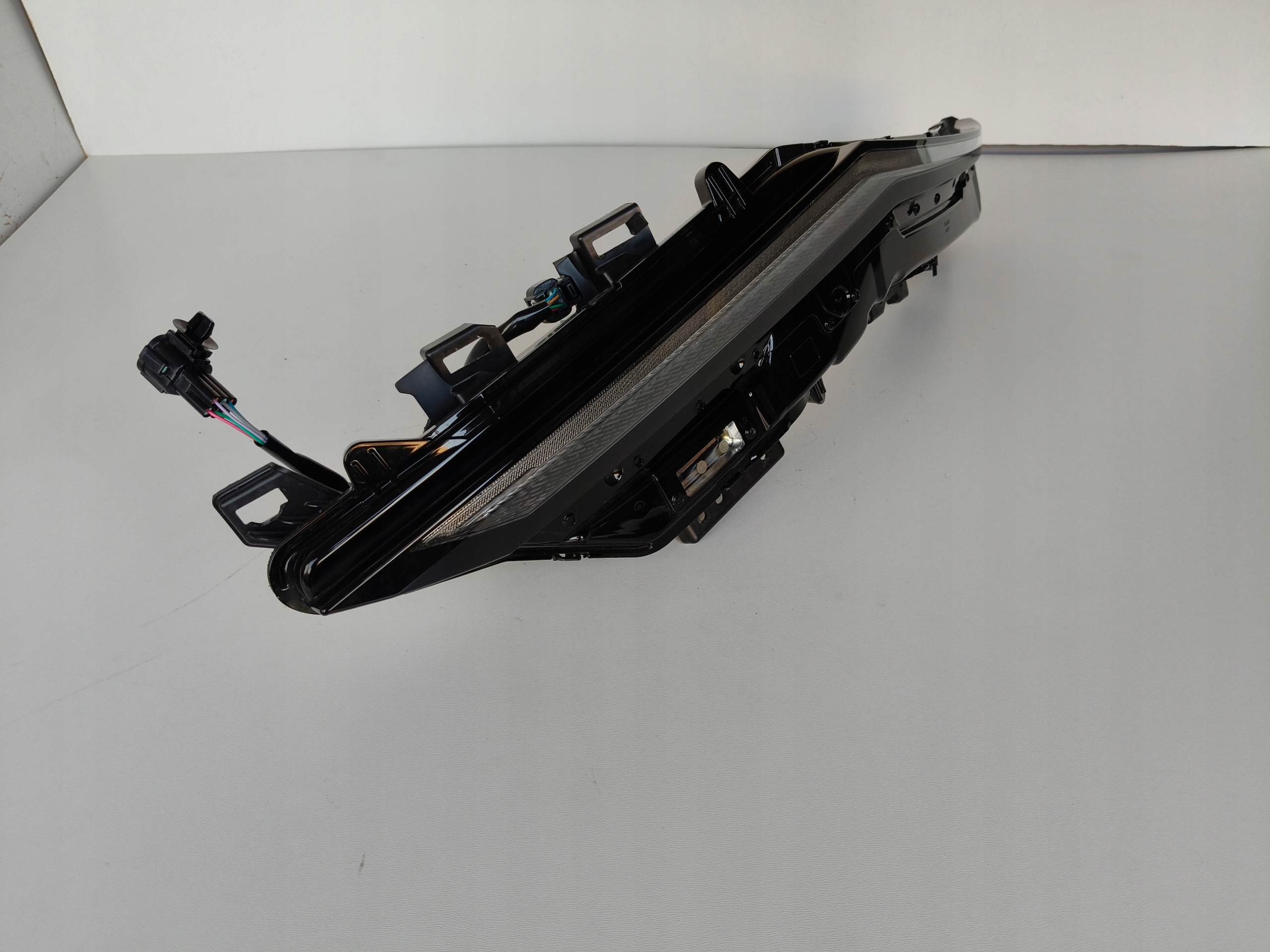 light left lower NISSAN ARIYA 23- FULL LED