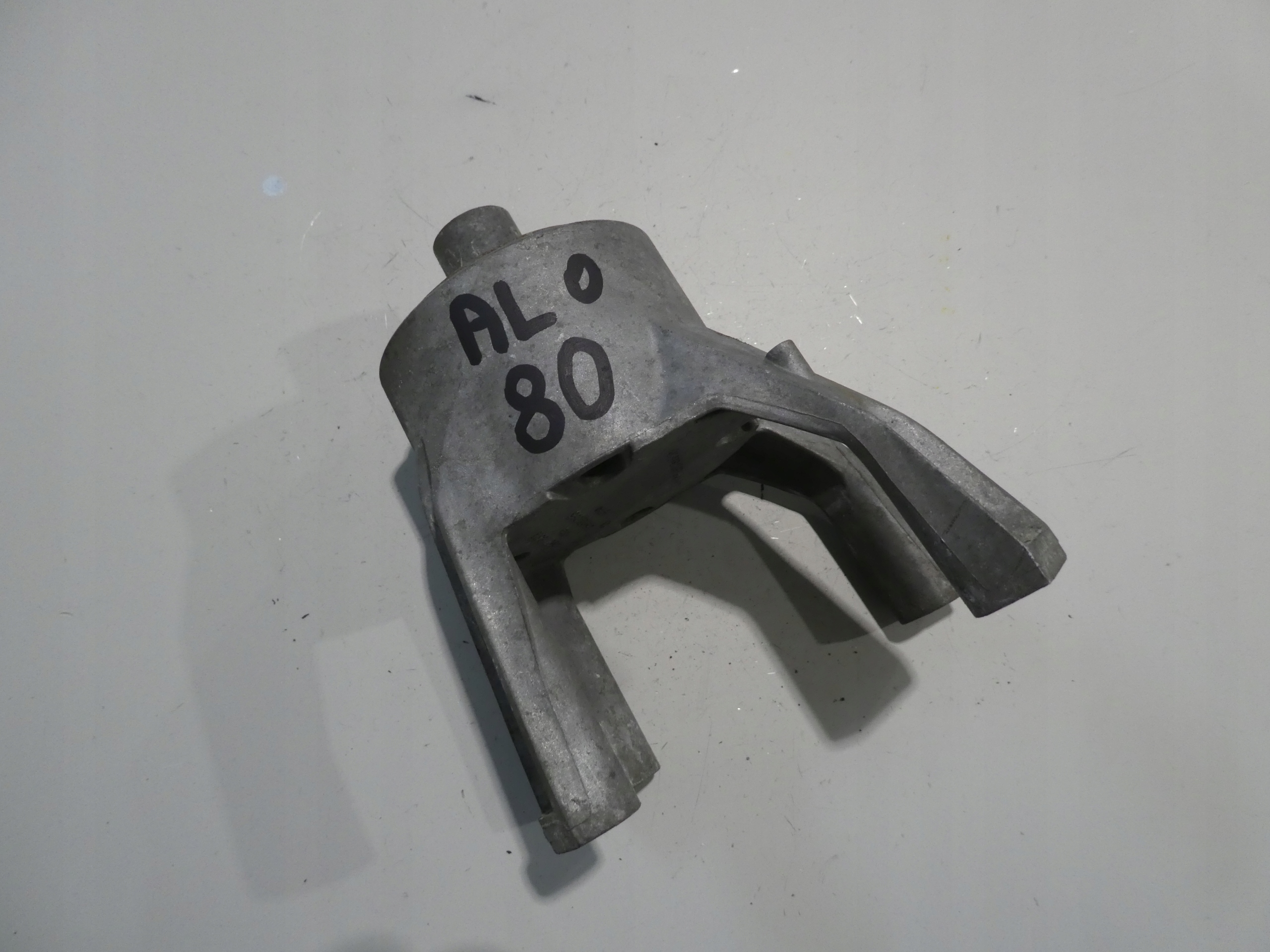 Supporti motore usato VW T6 7E0199849F