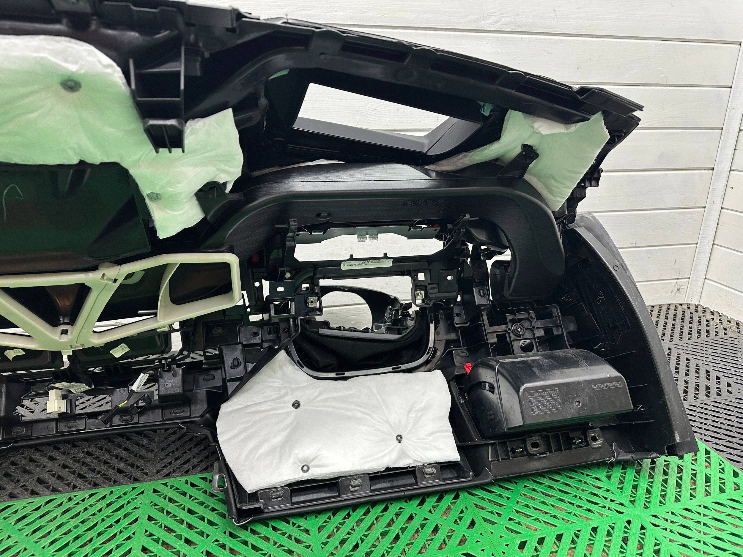 dashboard instrument panel BMW XM G09