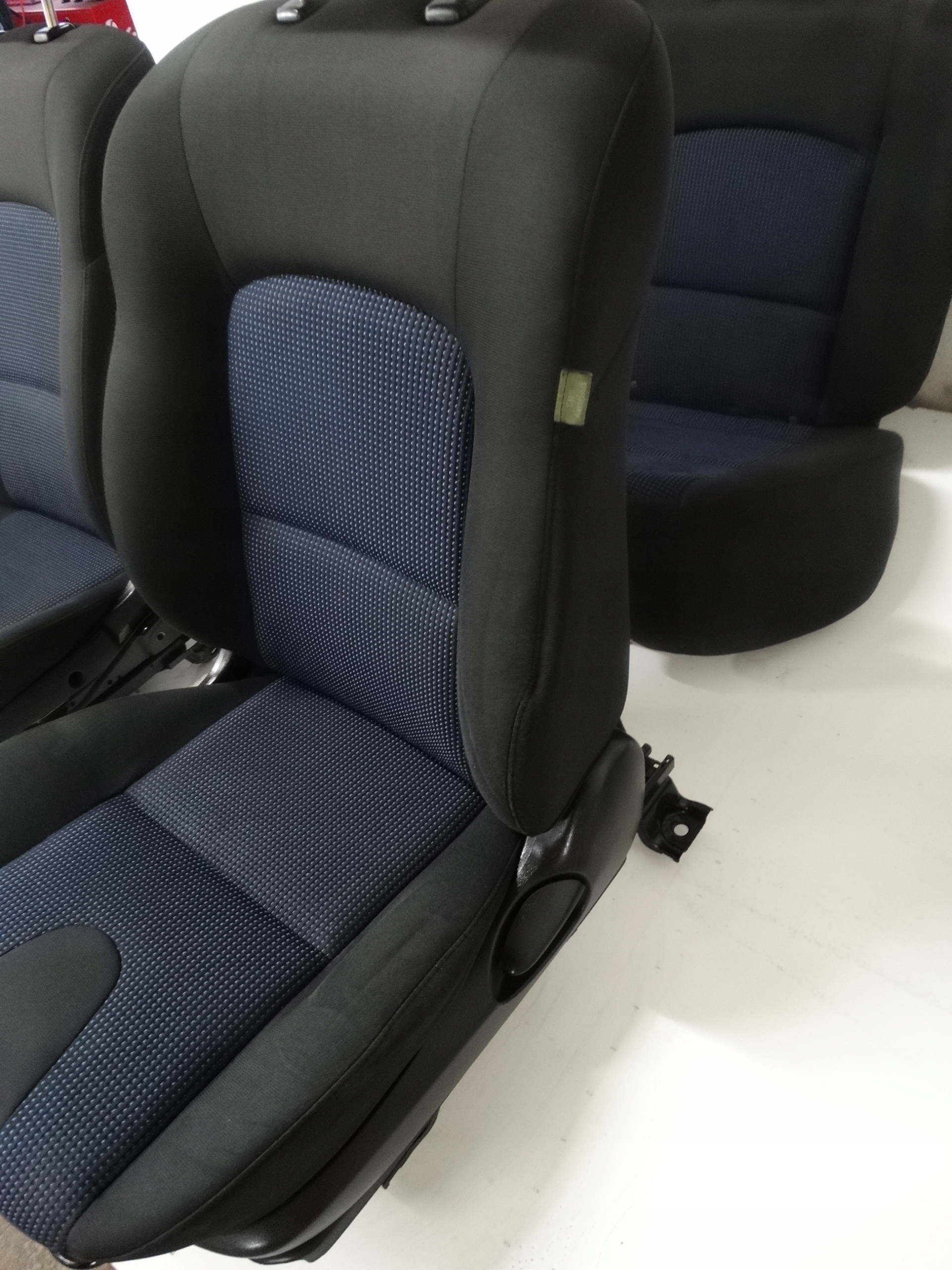 KOMPLET SIEDZEN MAZDA 3 BK HATCHBACK 03-09R.