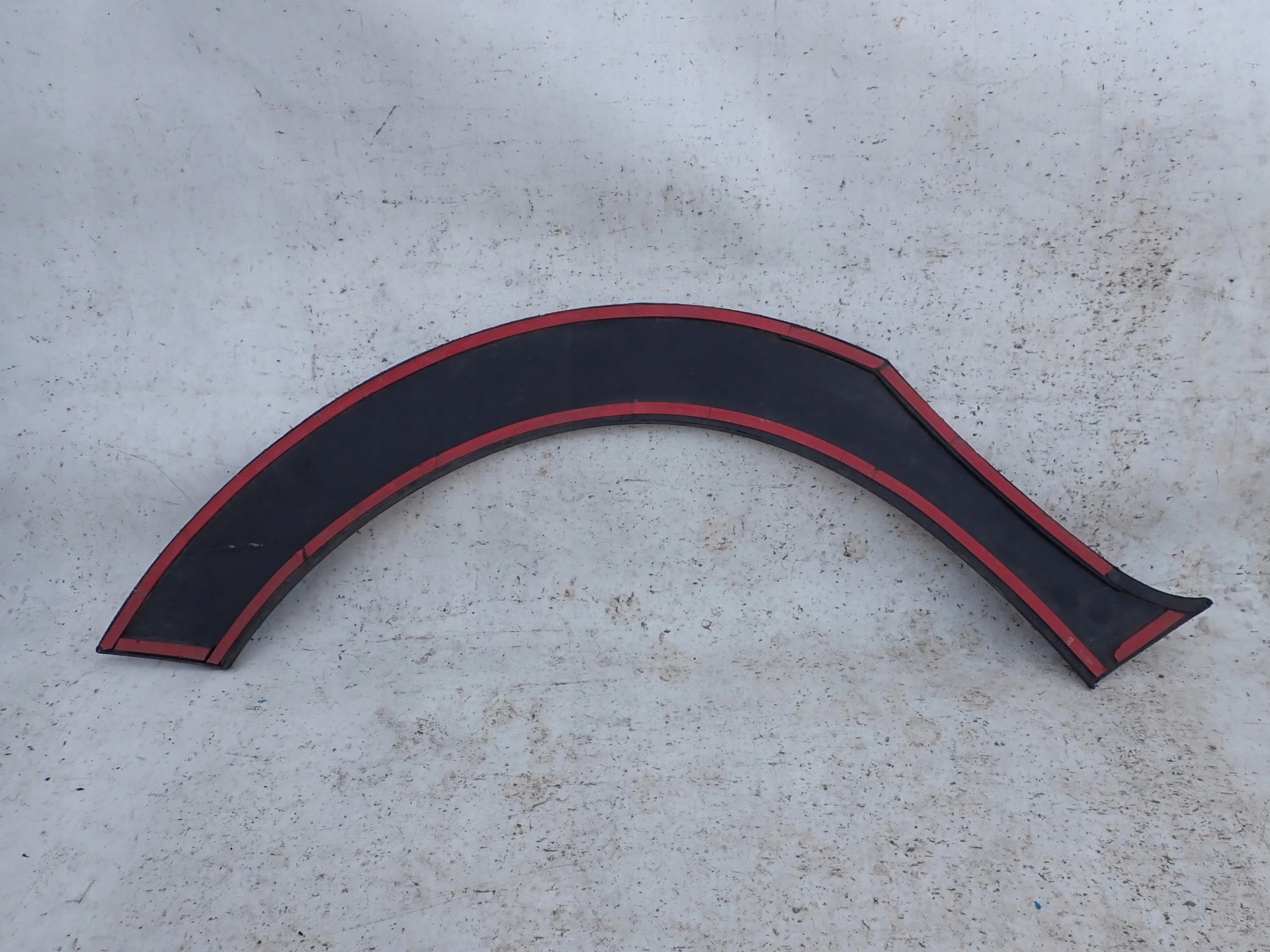 TOYOTA URBAN CRUISER 08-14 moulding right front