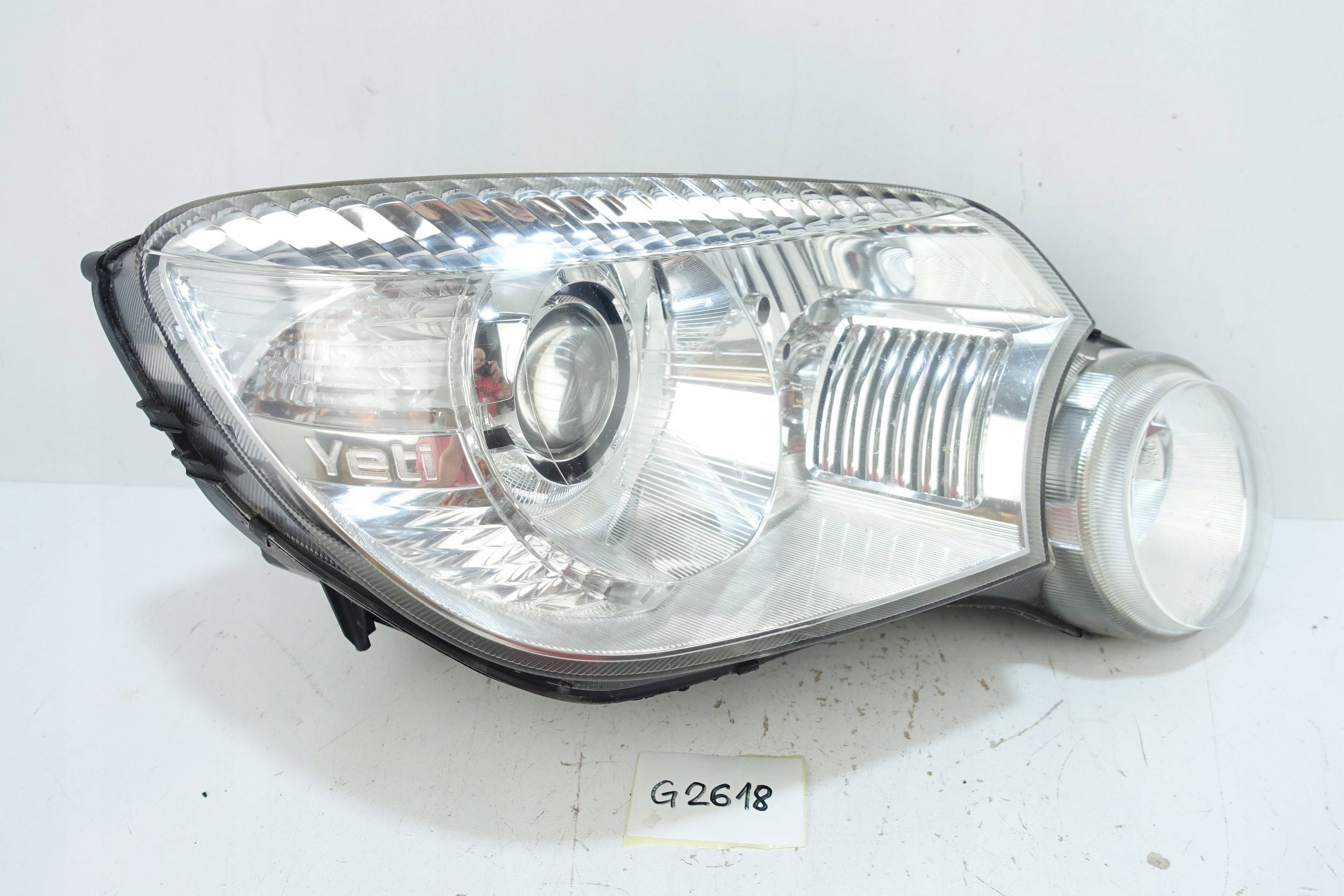SKODA YETI XENON light right front right front 5L1941016B