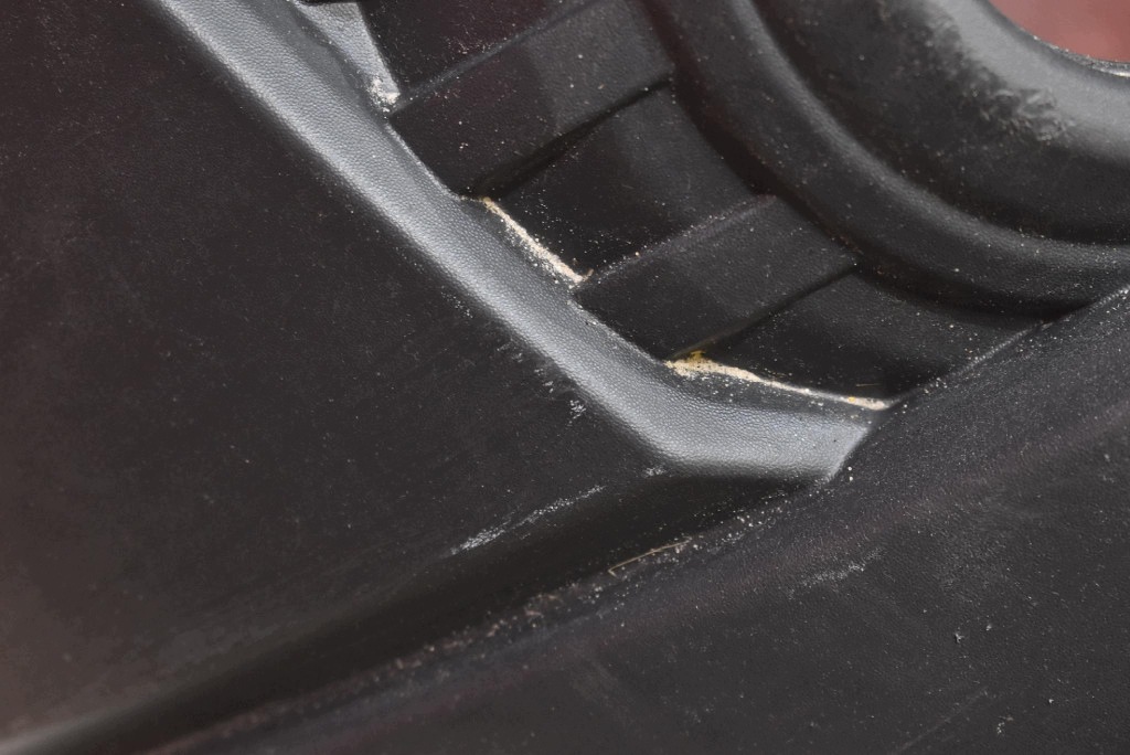 nárazník předek přední cerný FORD TRANSIT MK8 14-19