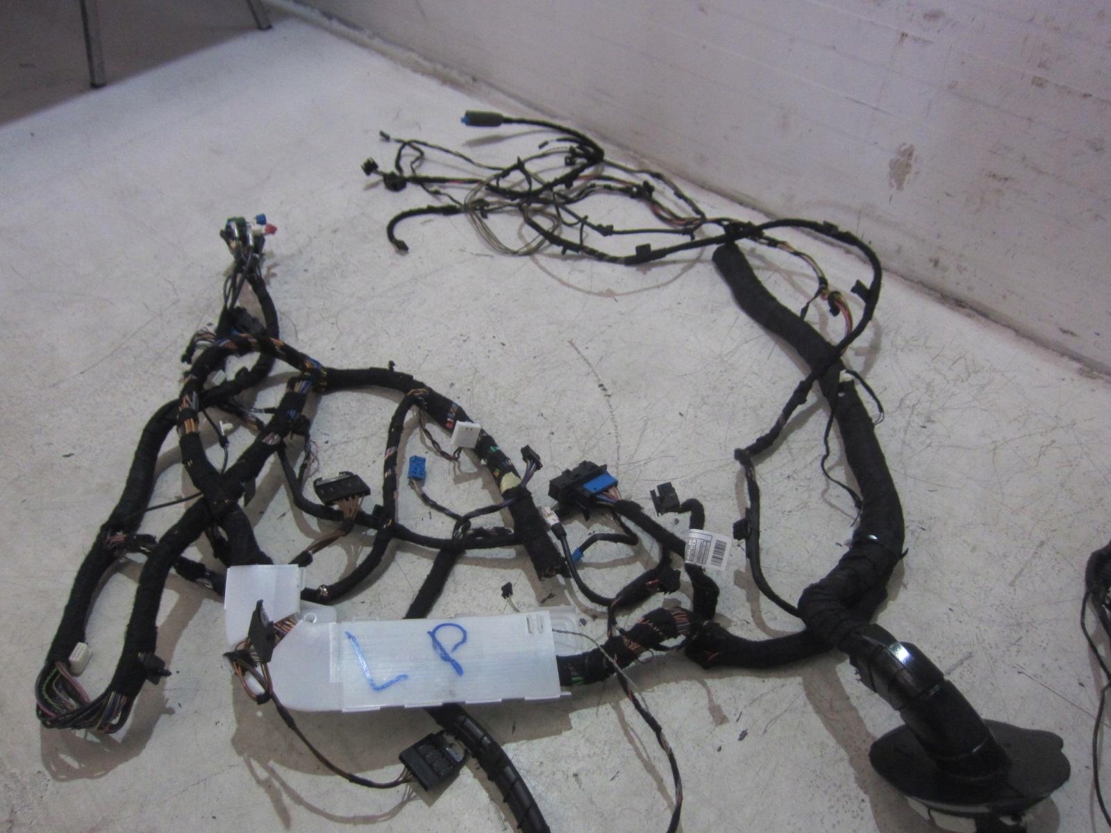 BMW X1 F48 bundle lights LED left front wiring cables WTYCZKI 6821867