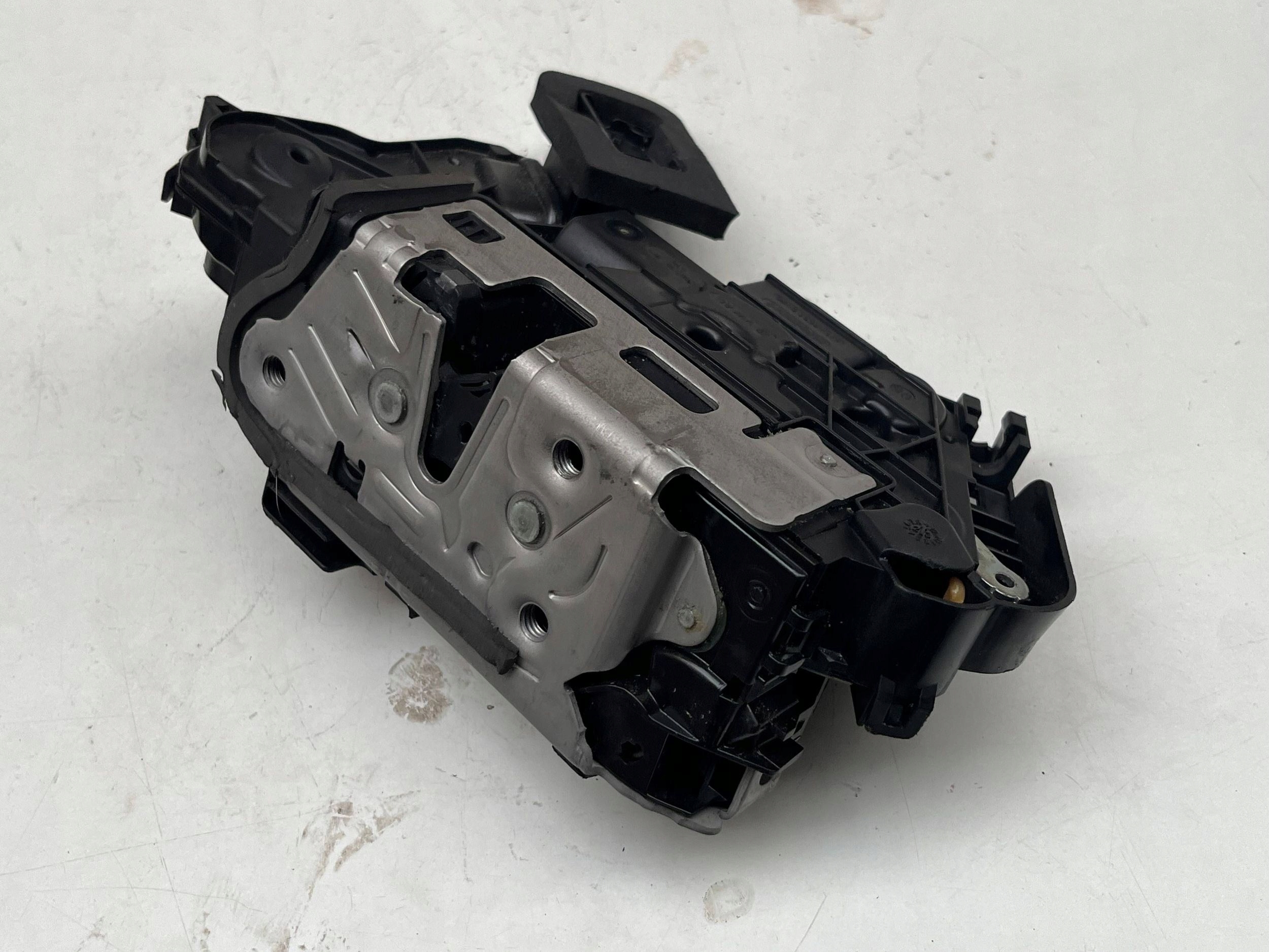 VOLKSWAGEN SEAT SKODA lock door left front 5TB837015D @M