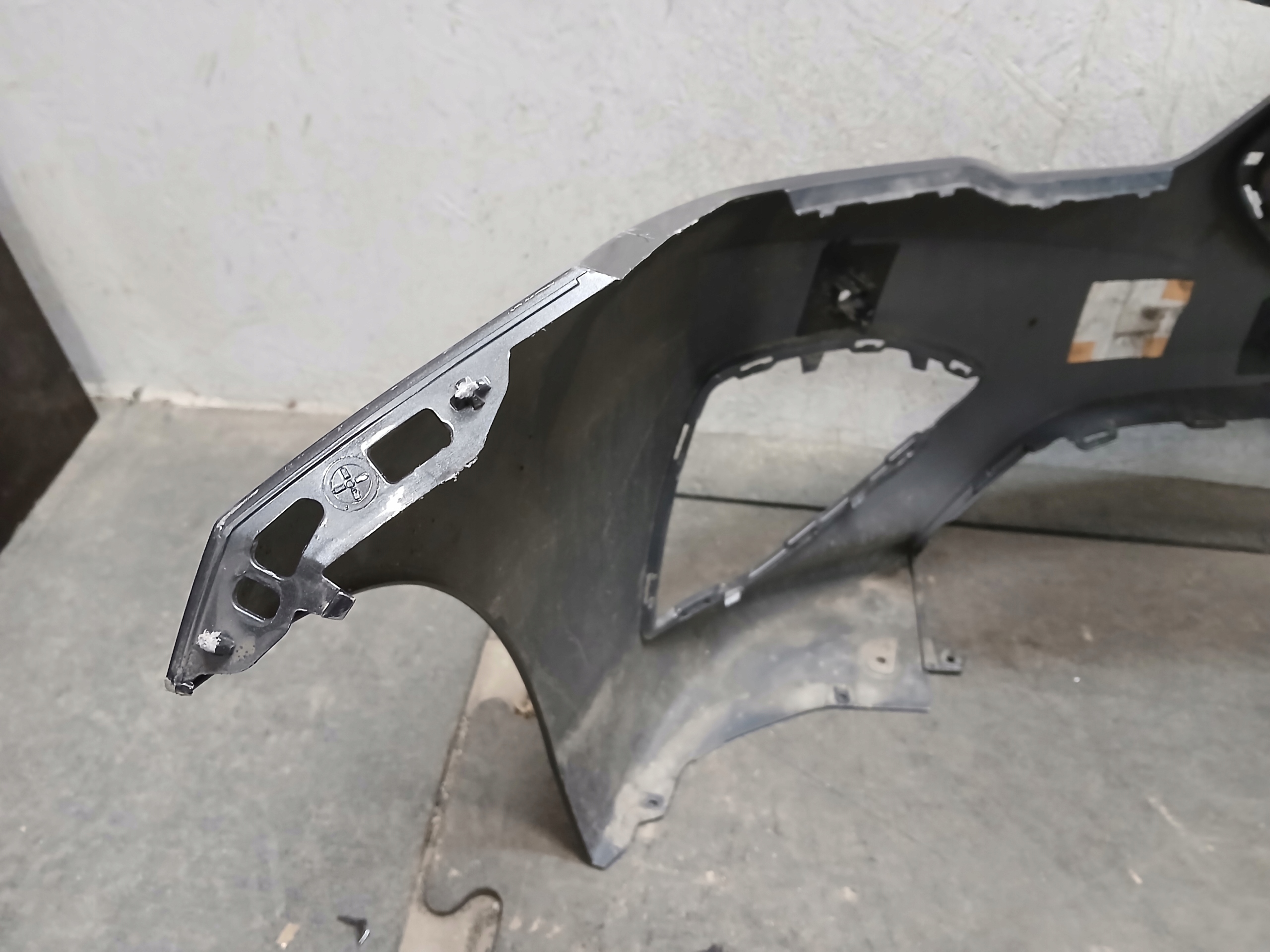 Stoßstange vorne BMW II 2 F44