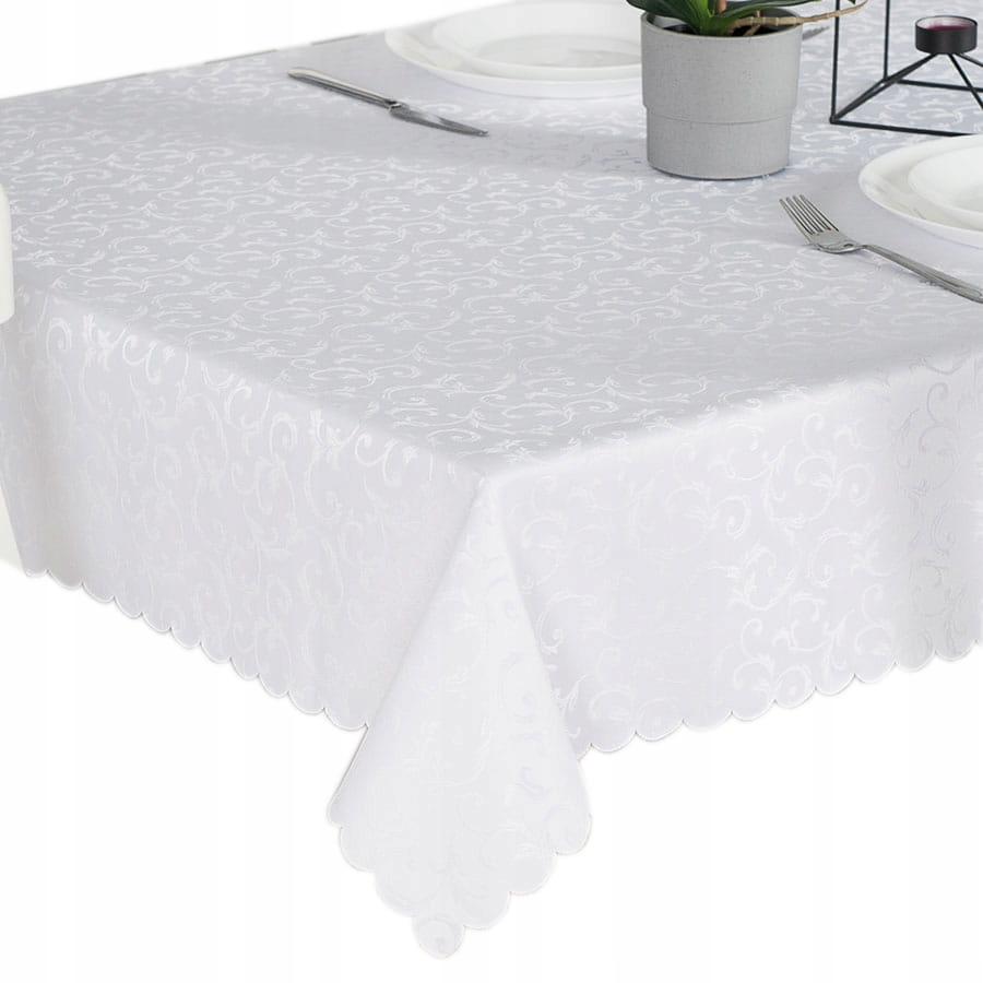 

Obrus Plamoodporny 140x260 Biały Alan