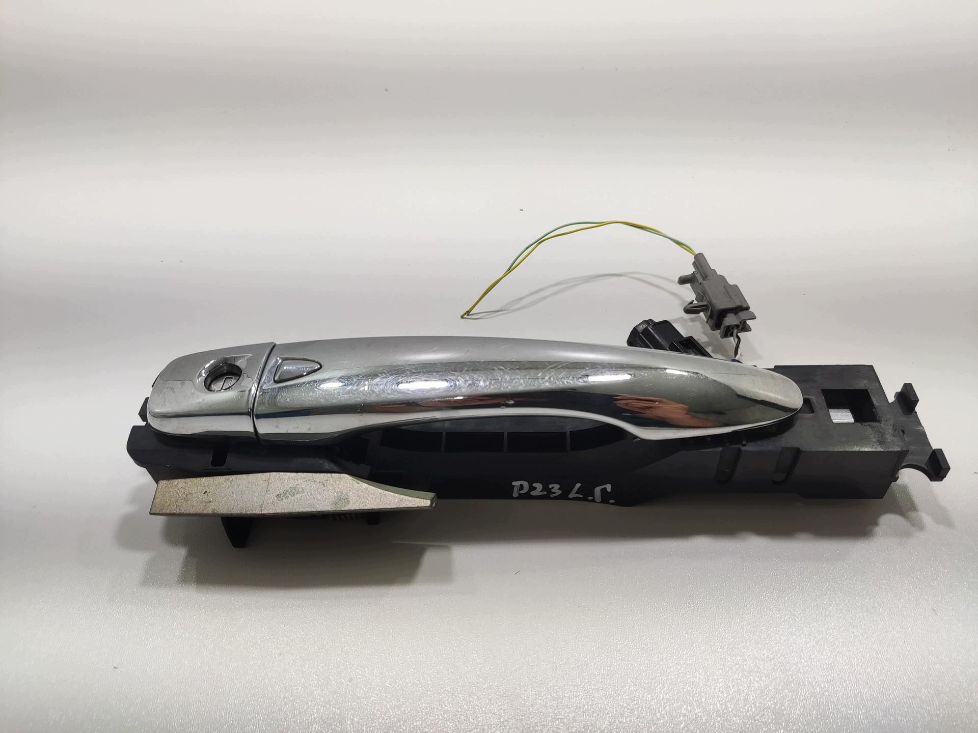 handle door left left front KEYLESS NISSAN NAVARA IV D23 NP300 2015-2022