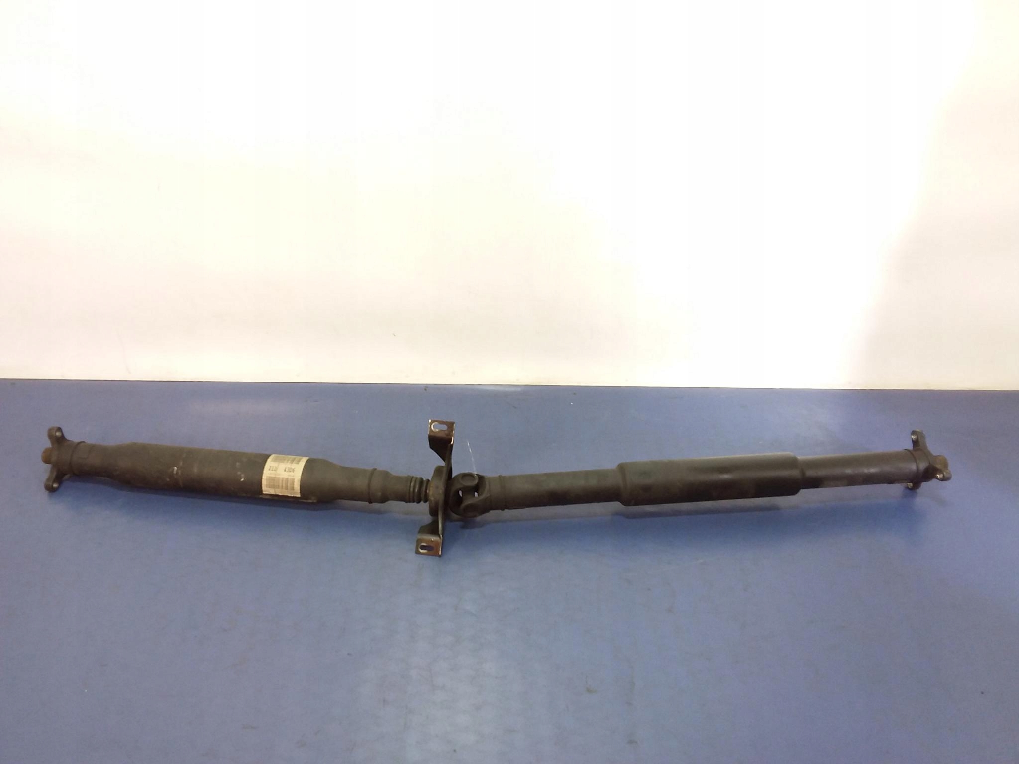 MERCEDES E W211 2.2 CDI приводний вал 2114104306