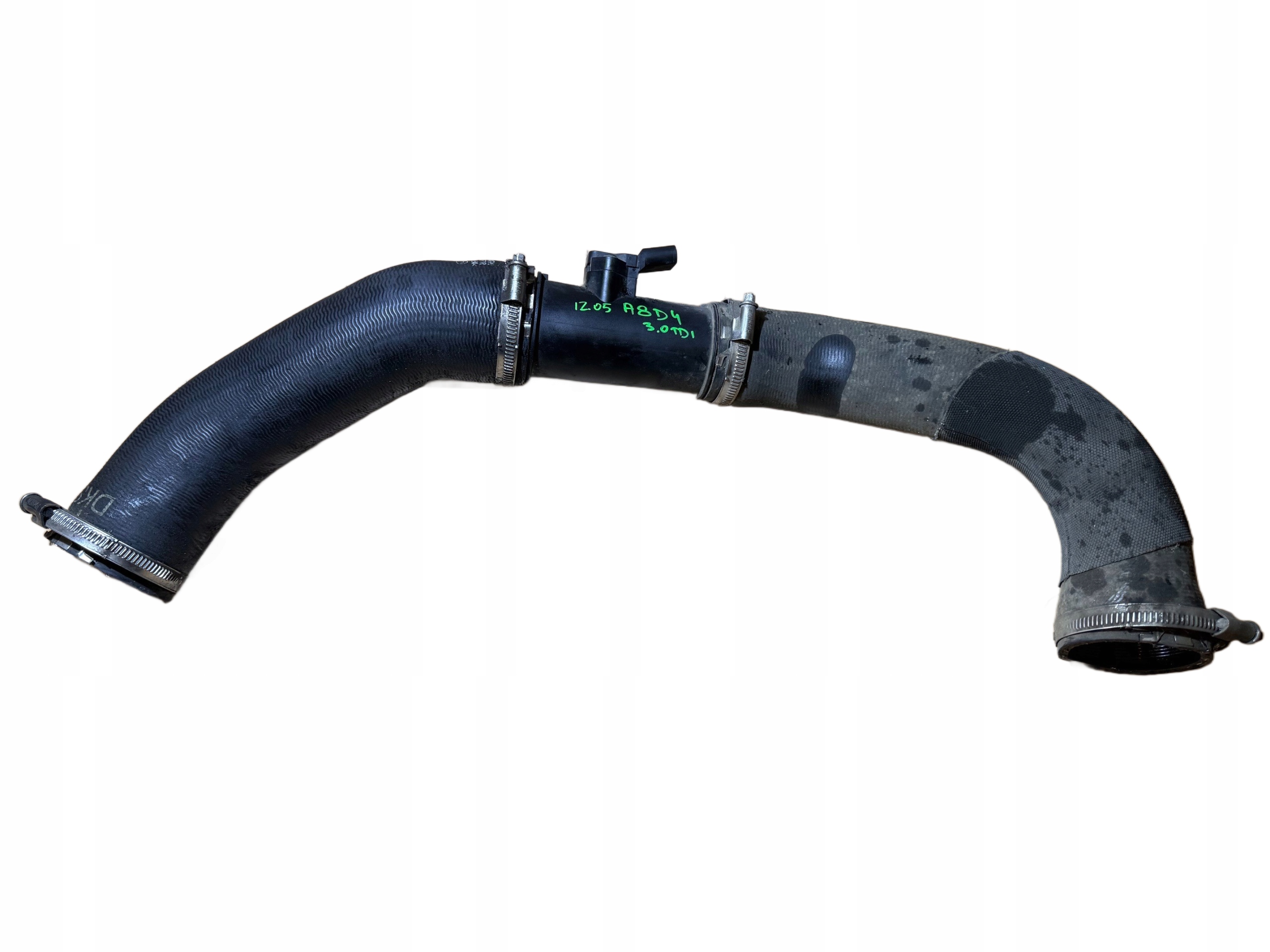 AUDI A8 D4 LIFT 3.0 TDI cijev prijenos interkulera 4H0145673P