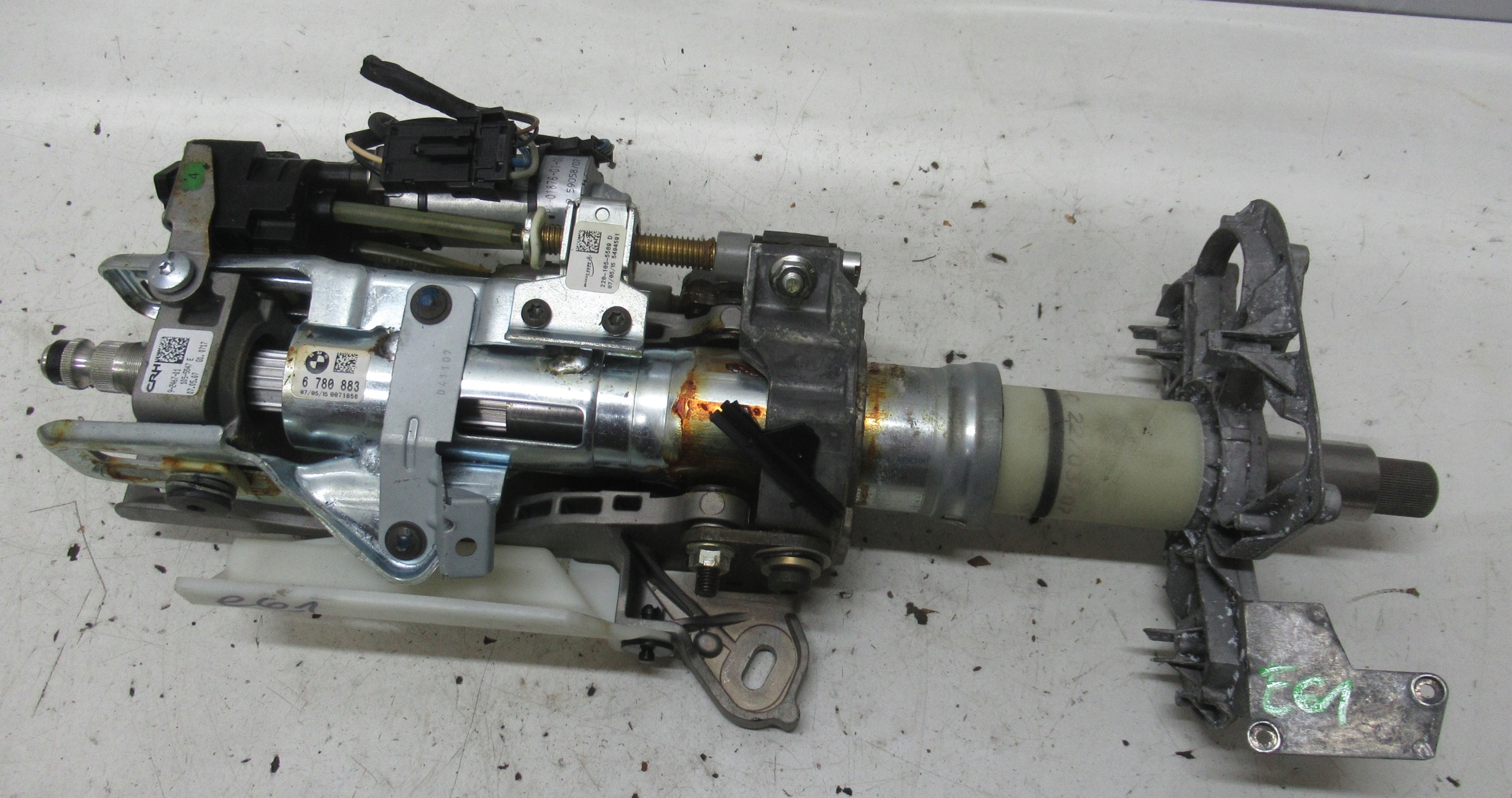 BMW E61 07R colonne direction occasion 6780883
