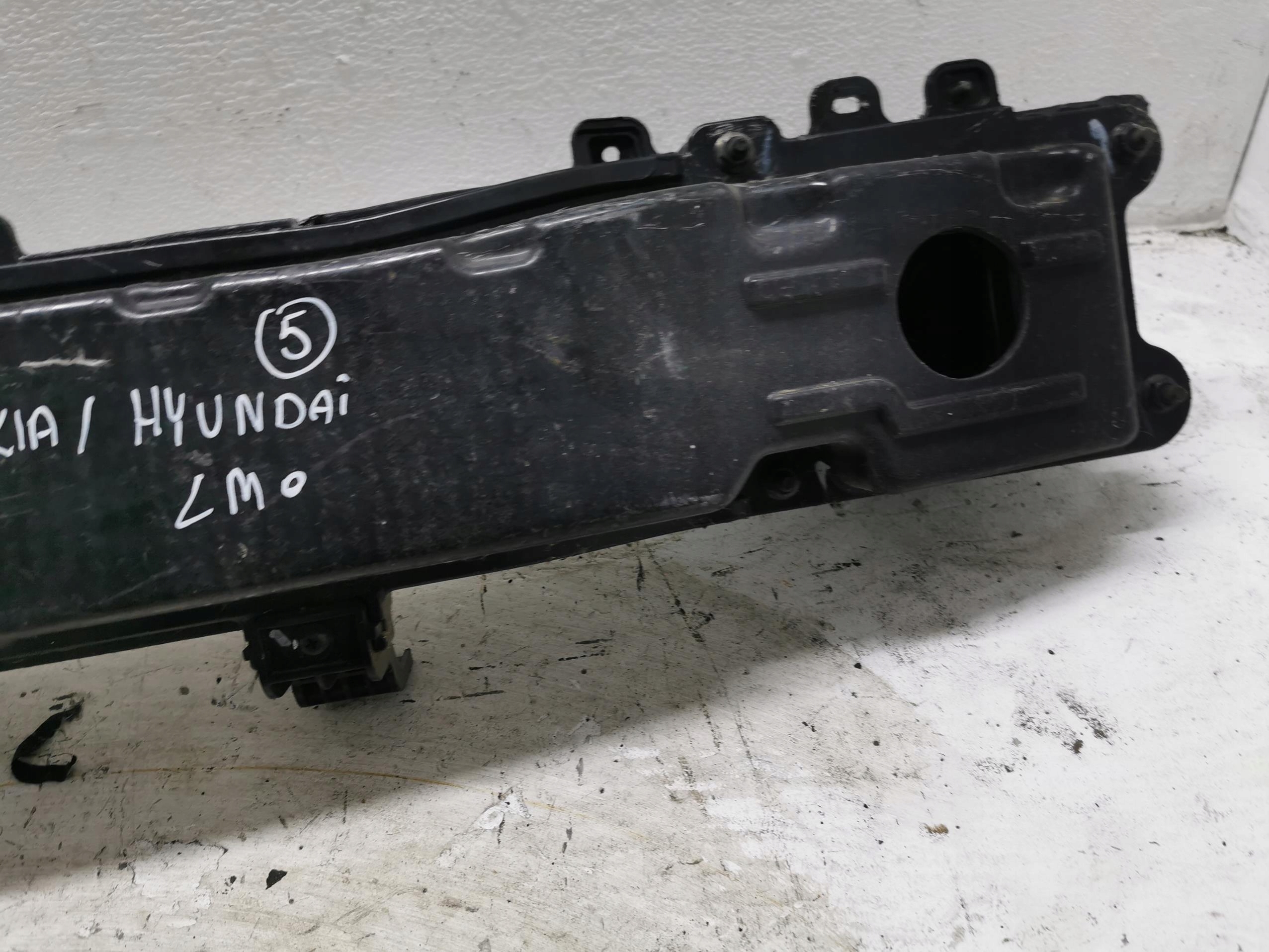 bumper support rear part HYUNDAI TUCOSN II 86630-D7000