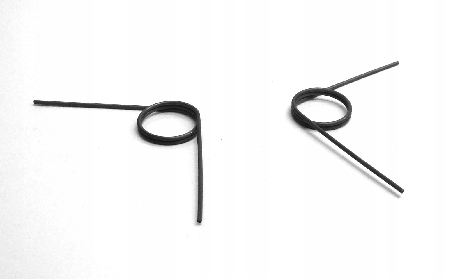 SPRĘŻYNA SKRĘTNA d=1,2 * Dz=17,4 * Dw=15 * TYP2 * KOMPLET - 1kpl. Kod producenta MS/061L - MS/061P TYP2