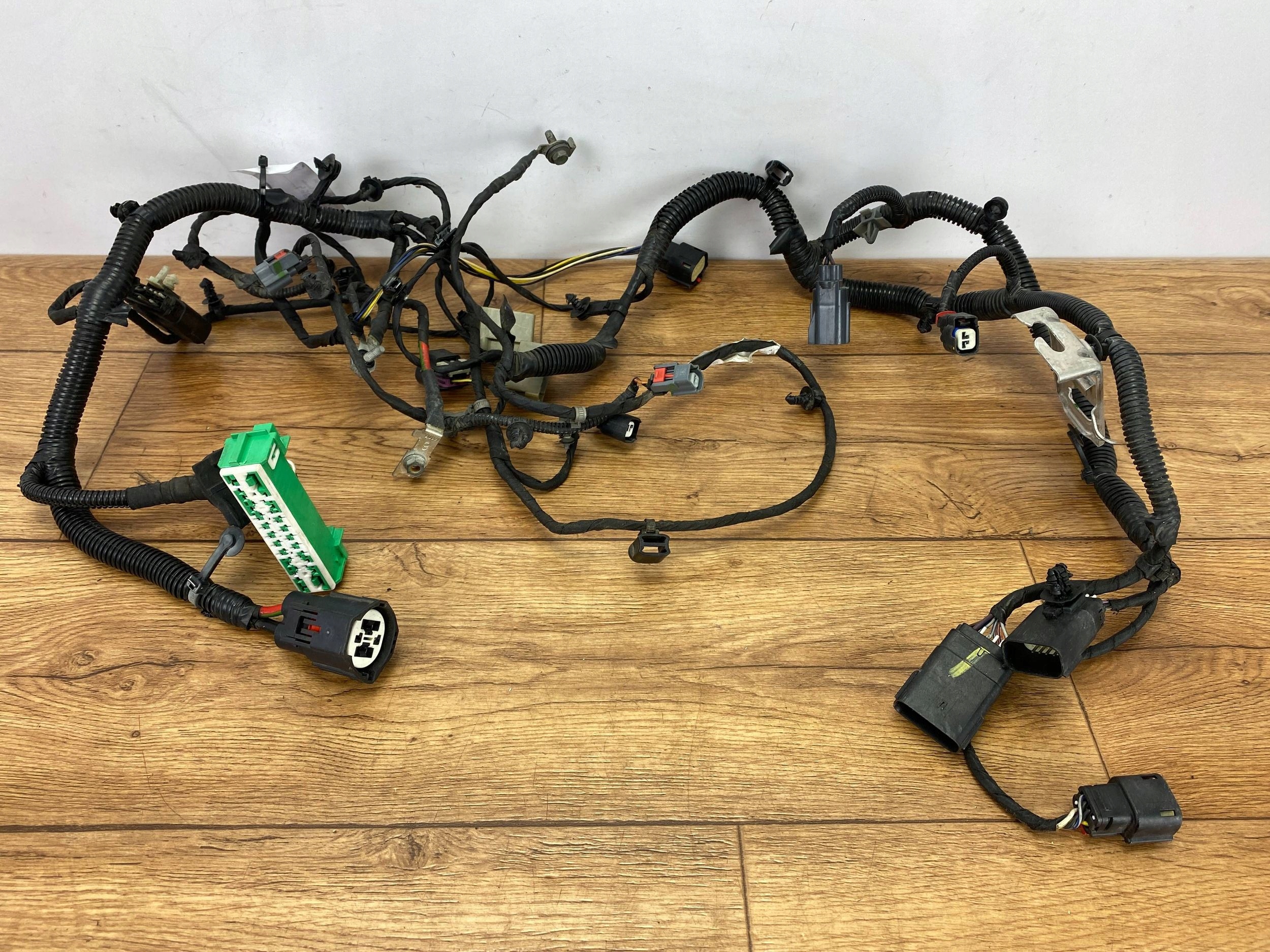 bundle electrical komory of the engine Chevrolet Camaro VI SS 2016+