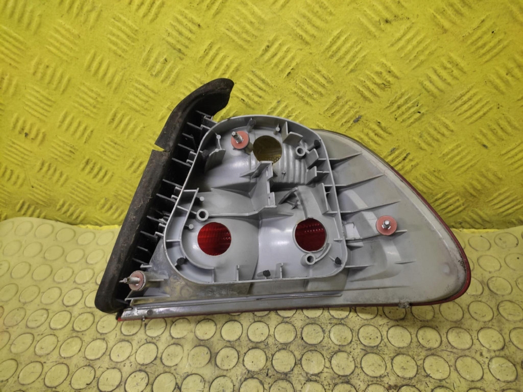 BMW E46 COUPE light left rear part 8383825