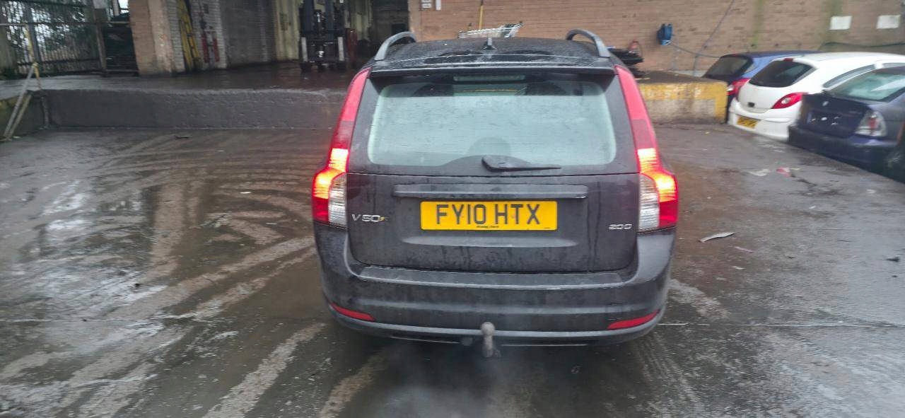 moulding bonnet Volvo V50 facelift 2010 30753026
