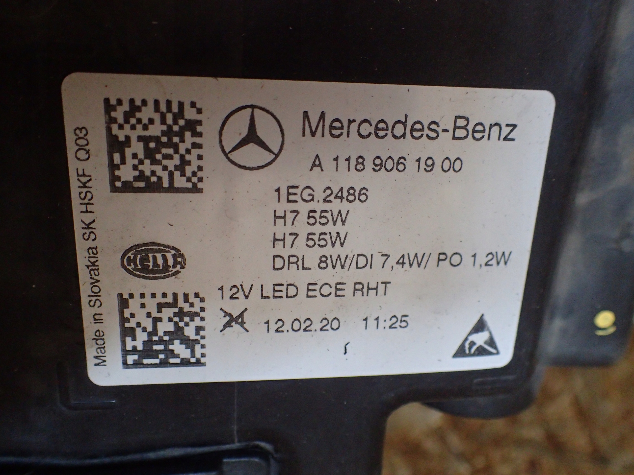 LIGHT FRONT LEFT MERCEDES CLA W118