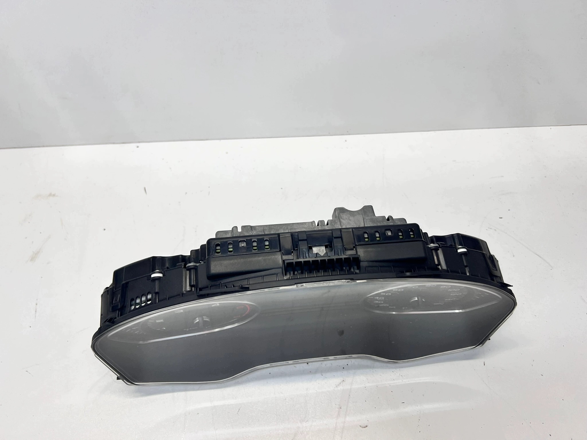 dials dials AUDI A4 B9 2.0 TDI 8W5920971C UK !