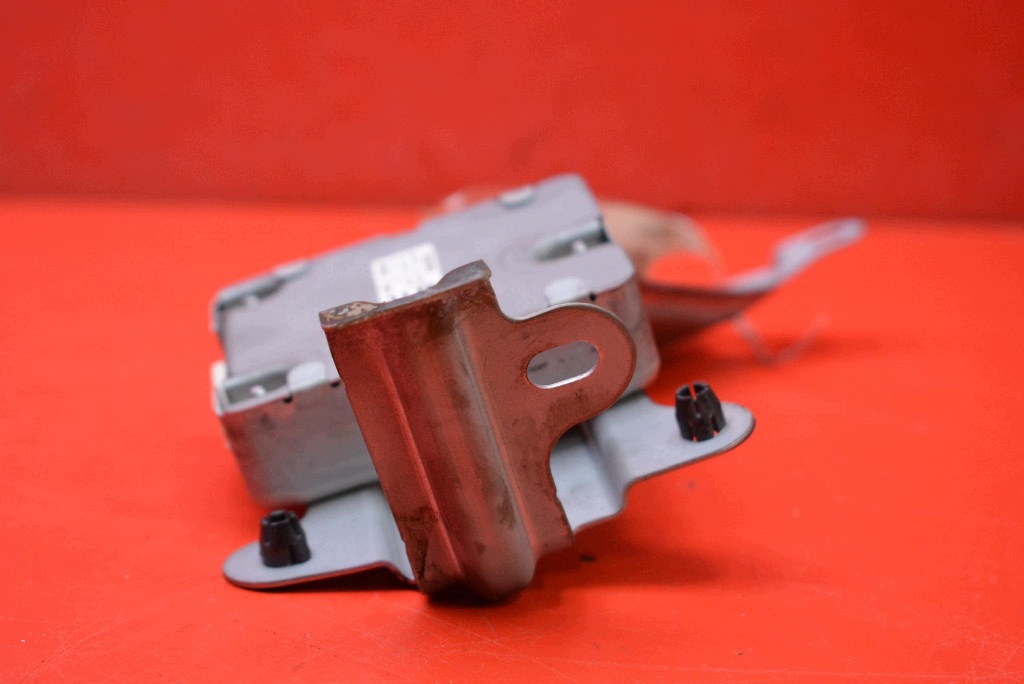 control unit module 86572-12140 166900-1620 TOYOTA COROLLA E21 1.8 HYBRID 98 KM