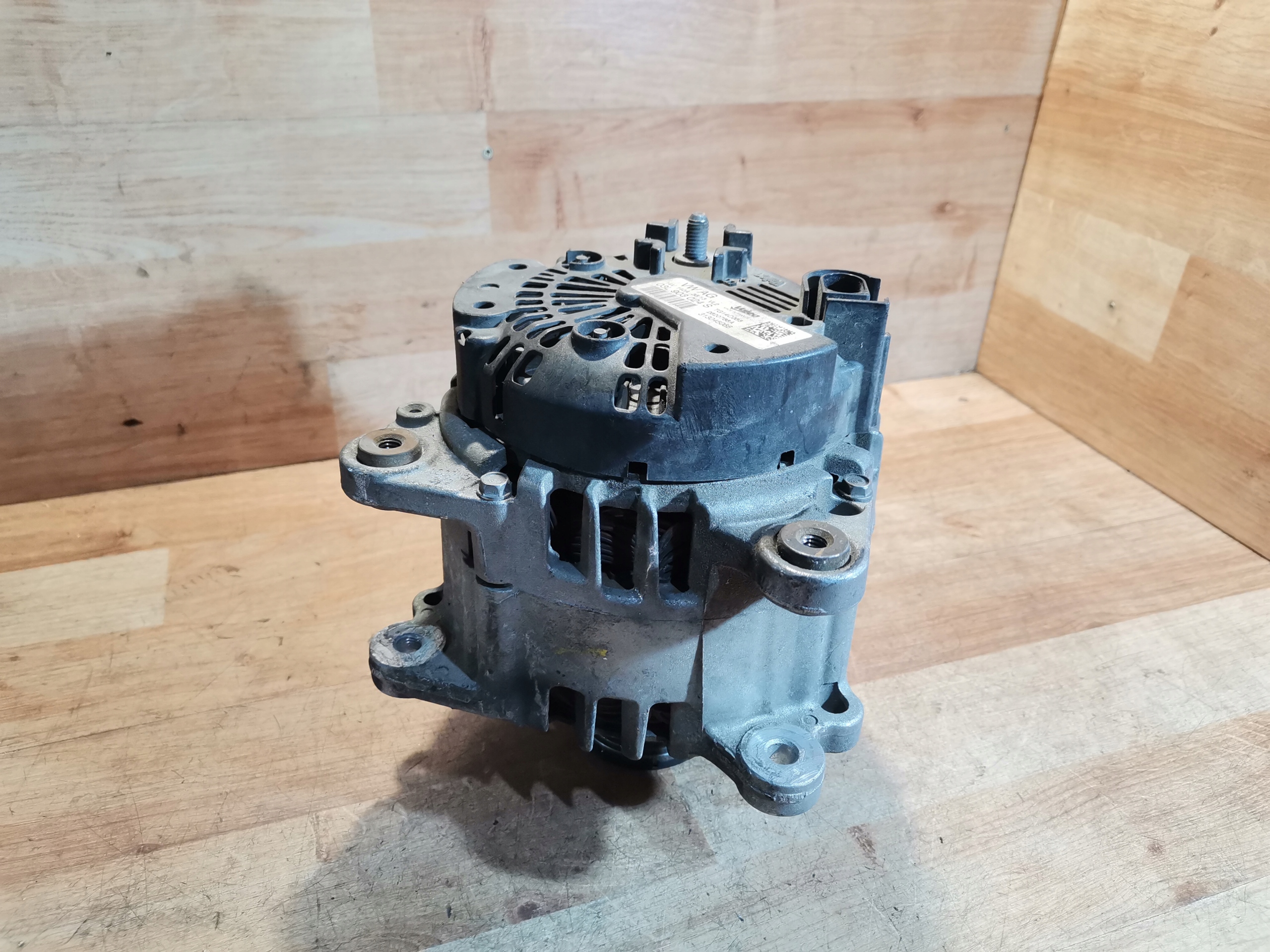 ALTERNATOR VW T5 T6 AMAROK CRAFTER MULTIVAN PASSAT 2.0TDI 03L903024S 140A