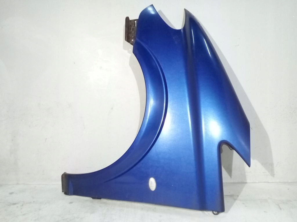 Mercedes Vito W639 fender left