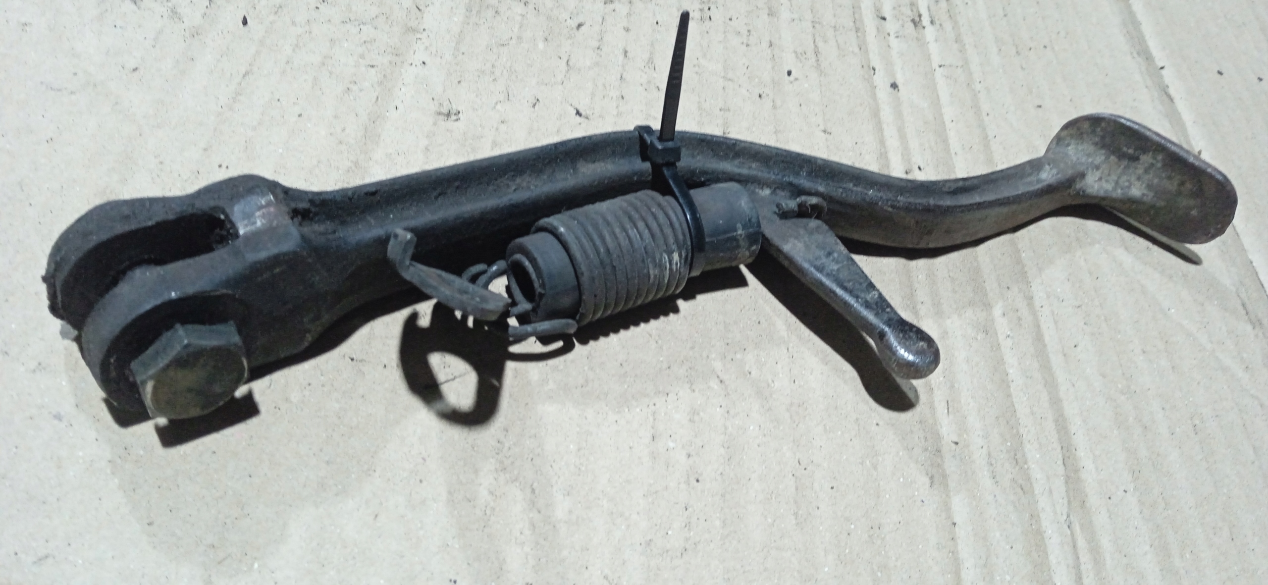 YAMAHA TDM 850 4TX КУСТОРЕЗ БОКОВОЙ ПОДНОЖКИ