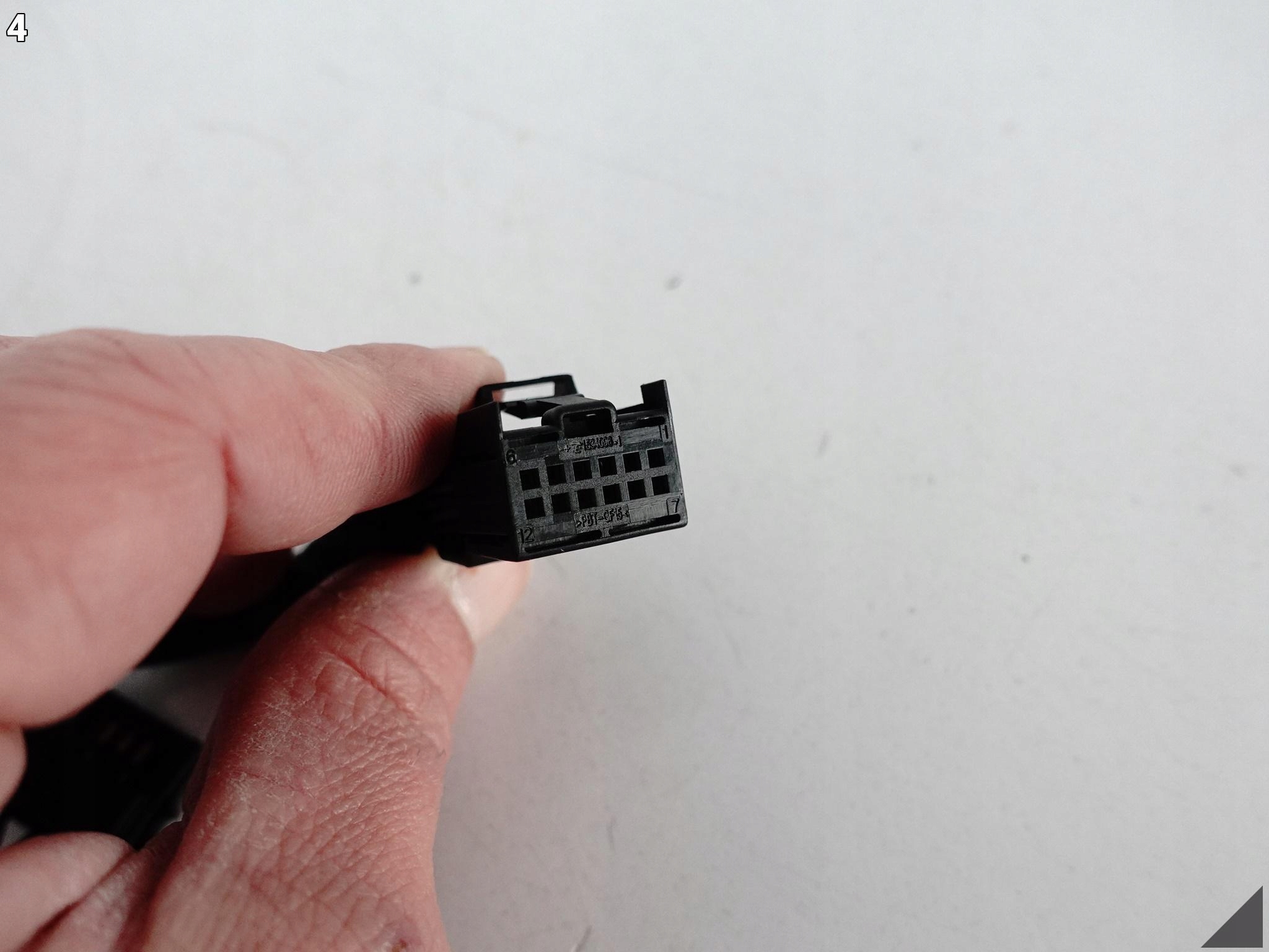 AUDI A8 S8 4H0 D4 09-17 LIFT Module KESSY KEYLESS GO Support plaque 4H0909131