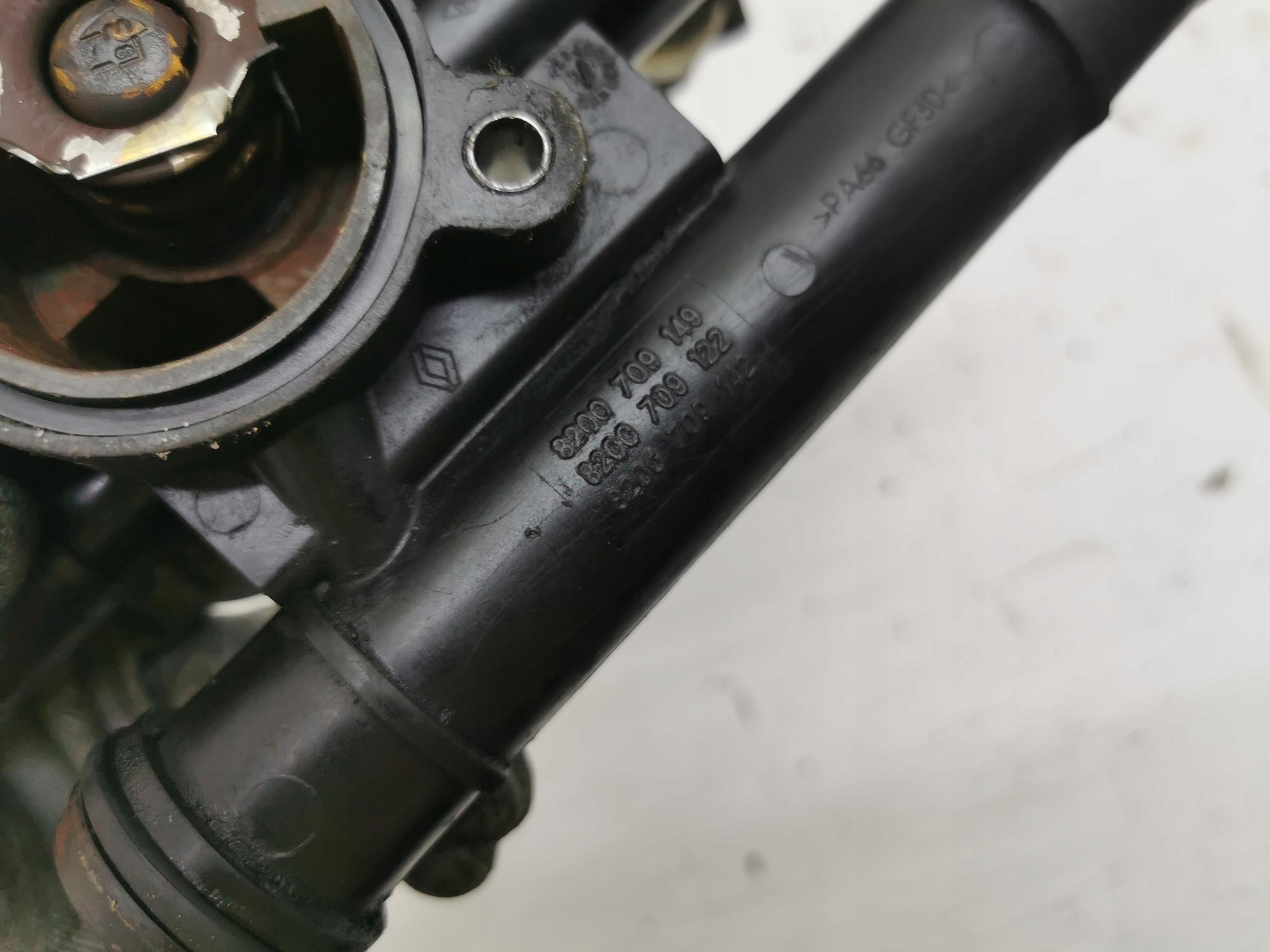 csomag TERMOSTATU RENAULT MASTER II 8200709149