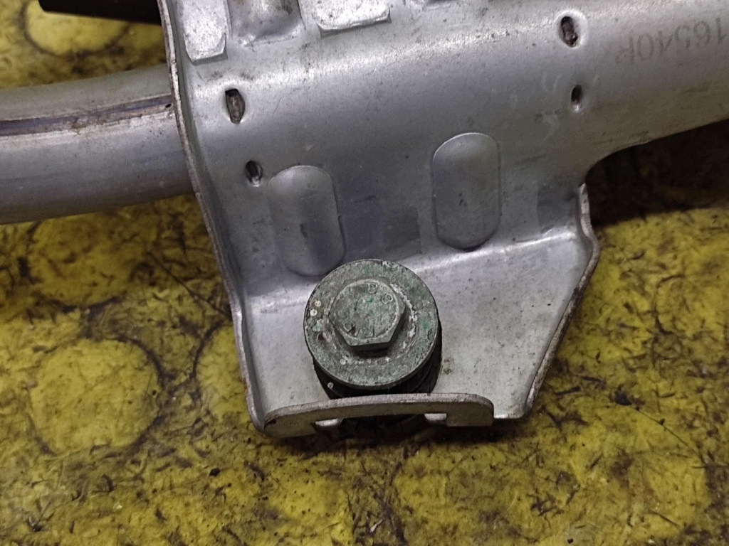 VW PASSAT B5 LIFT wiper mechanism front 0390241505