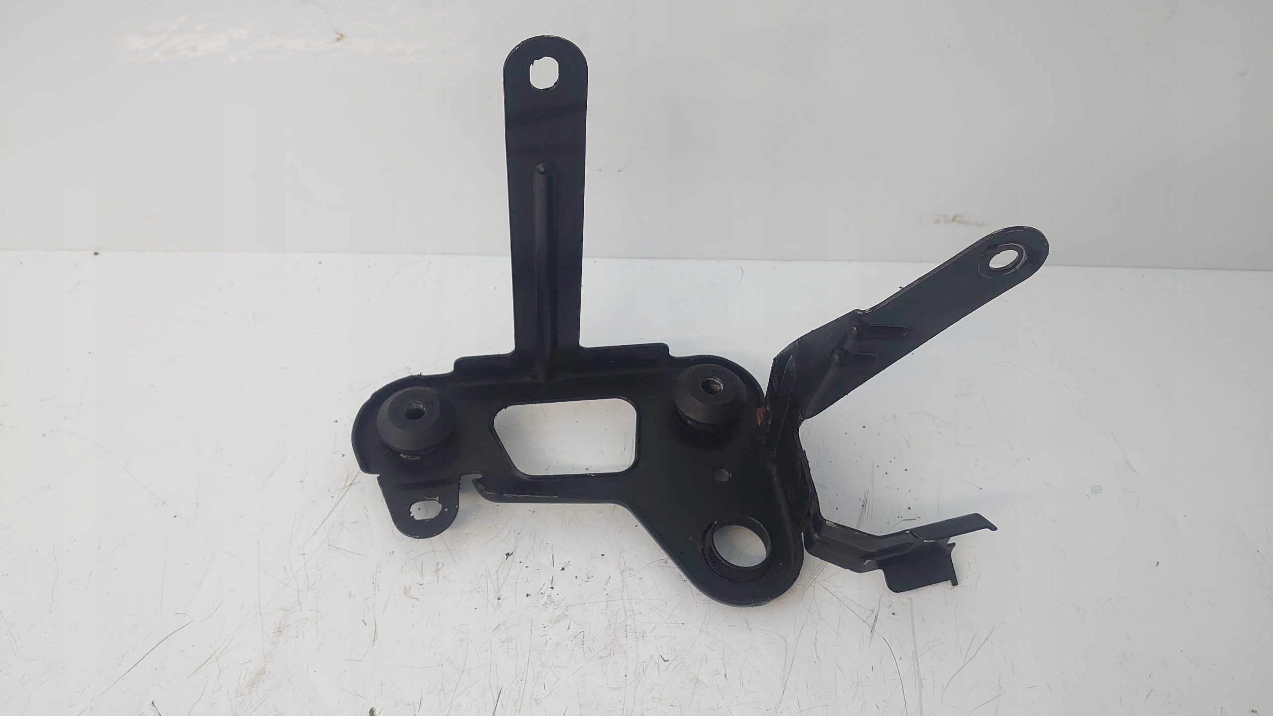 MERCEDES ML W164 bracket support holder pump ABS A1644310140