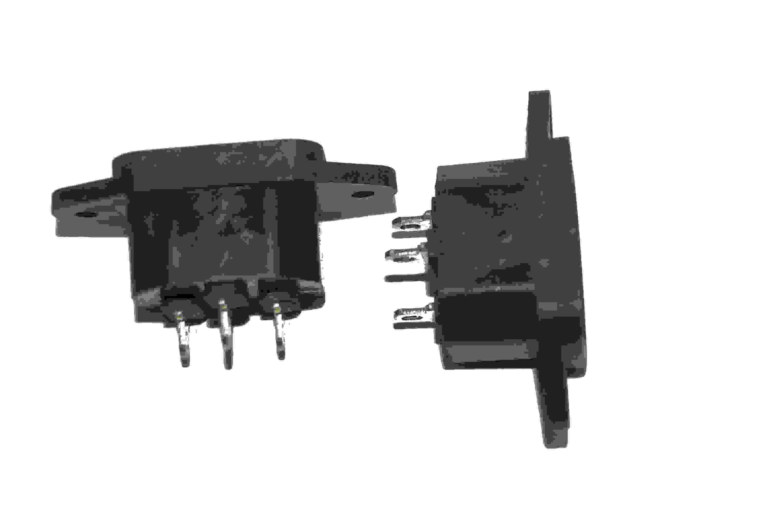 Wtyk komputerowy Iec C14 na do obudowy