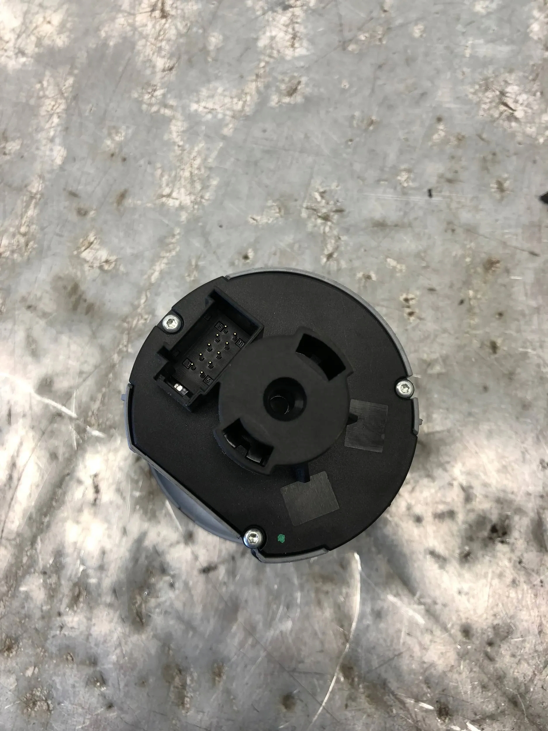 light switch SKODA OCTAVIA II LIFT SCOUT 1Z0941431J