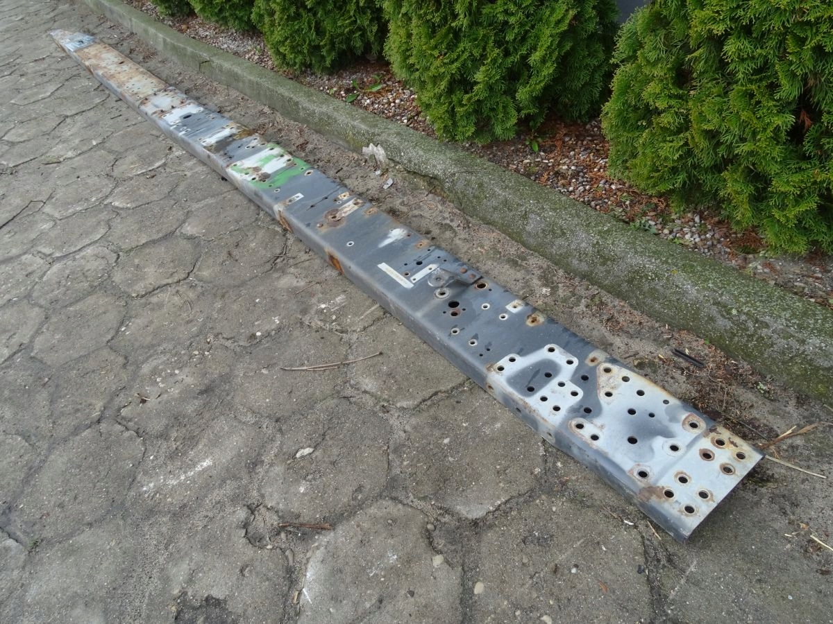 DAF XF 105 E5 рама правая сторона рамы 6x2 623x26CM