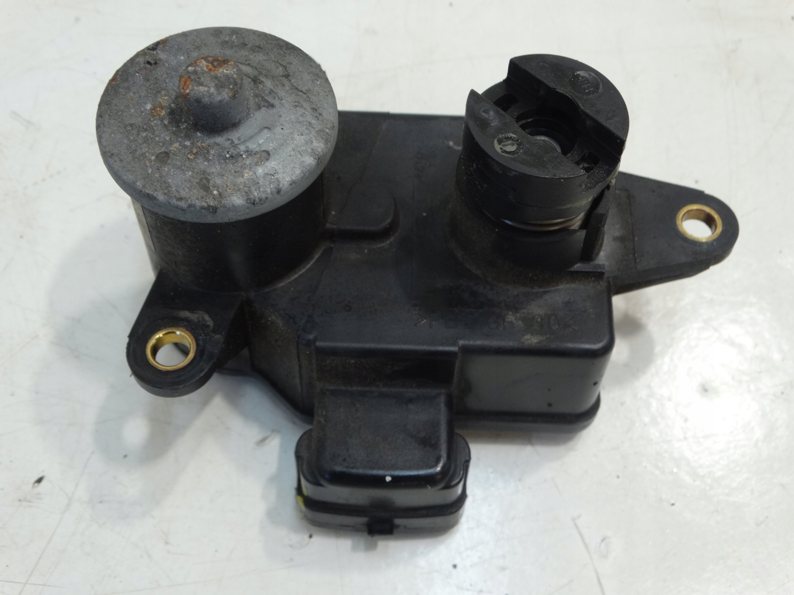 regulator KLAP header pipe HYUNDAI TUCSON II 2.0 CRDI 28381-2F600