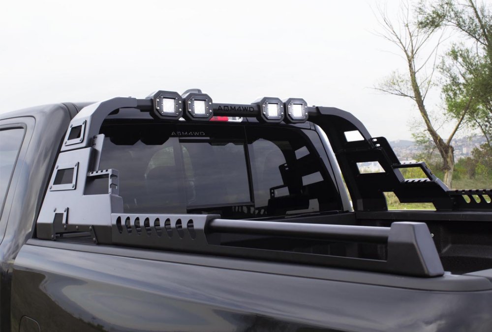 Ford F-150 orurowanie paki COMBAT Roll Bar LED Producent części Timbernet