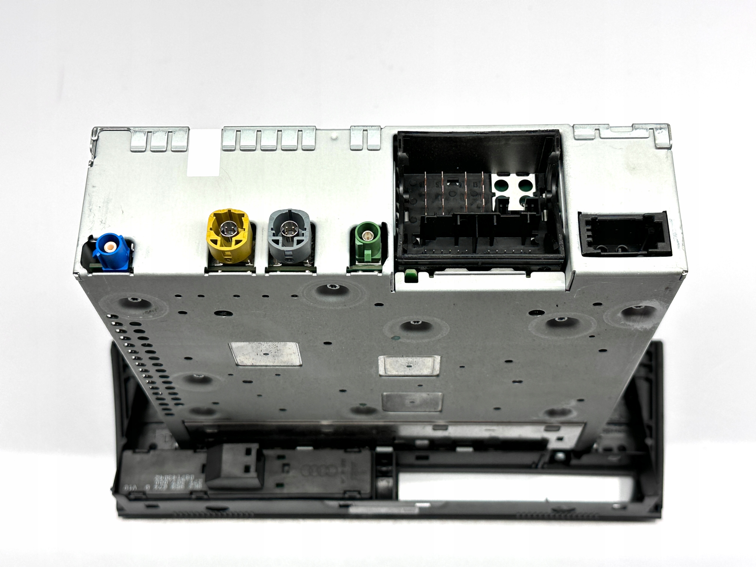 AUDI A4 B8 A5 8T module JEDNOSTKA MMI 3G MULTIMEDIA navigation NAVI8R2035666E