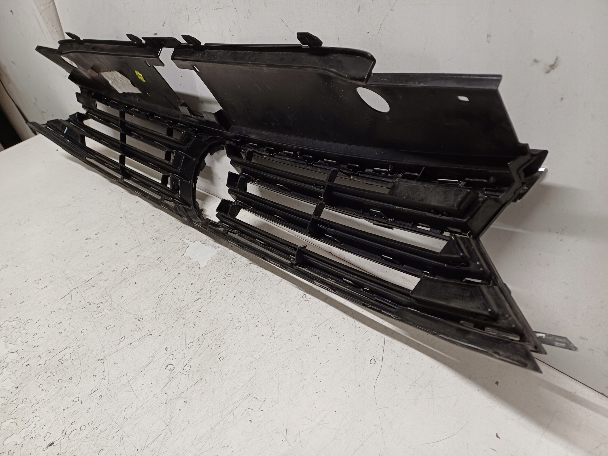 VW Passat B8 Kühlergrill FRONTGRILL Kühlergitter 3G0853653 - Thumbnail 7