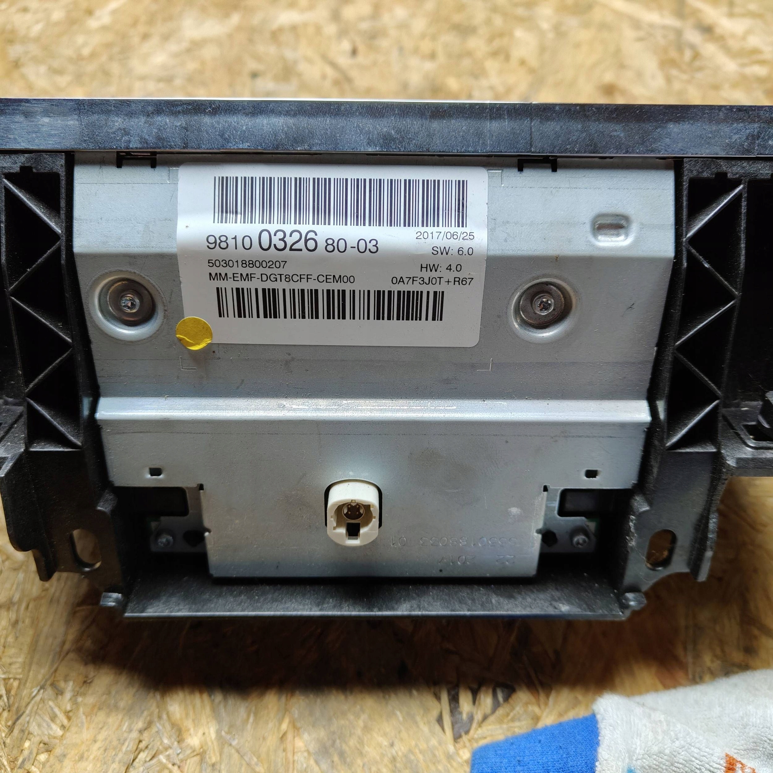 display Peugeot 5008 II 9810032680
