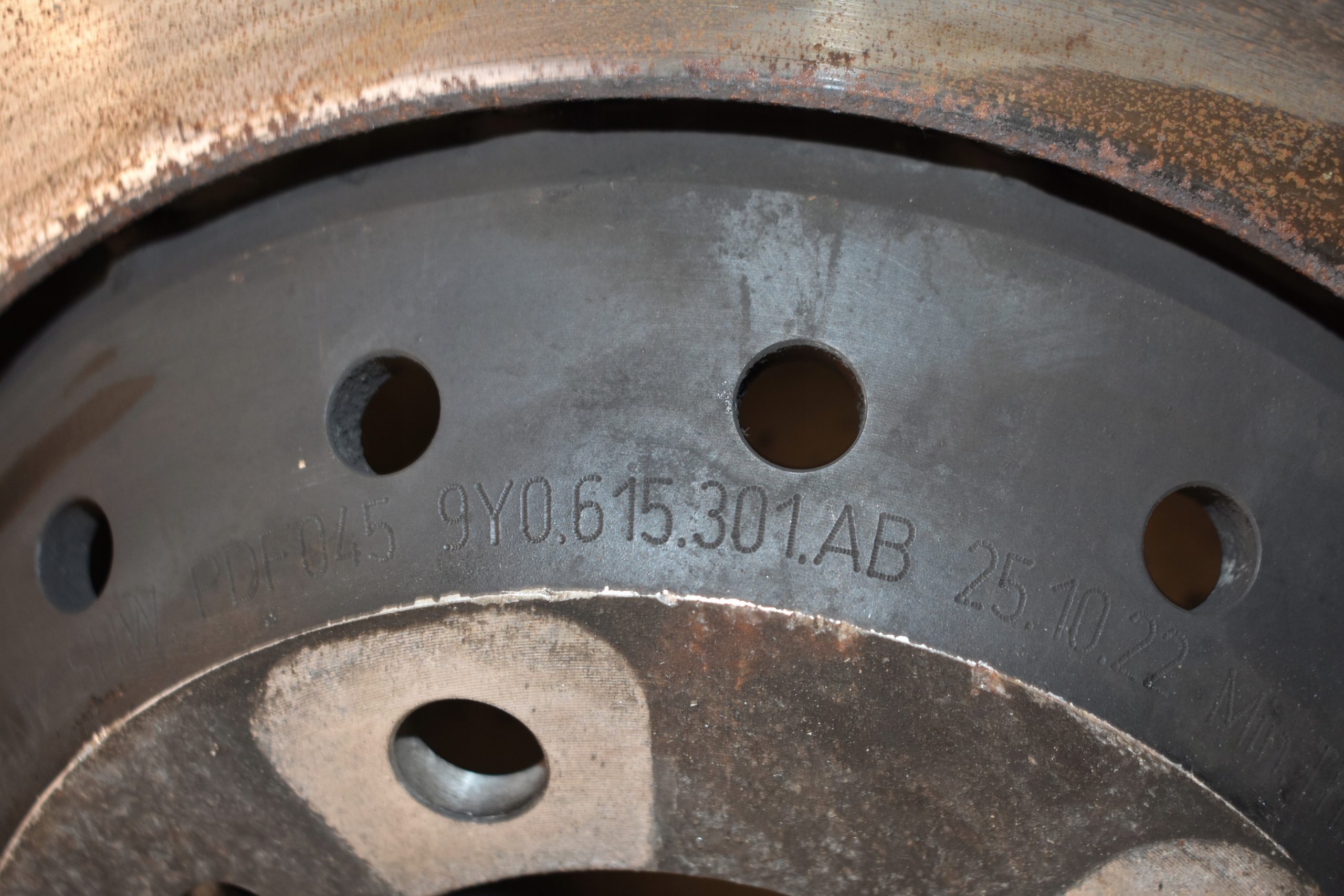 IDEALNA disc front front left PORSCHE CAYENNE 9Y 1