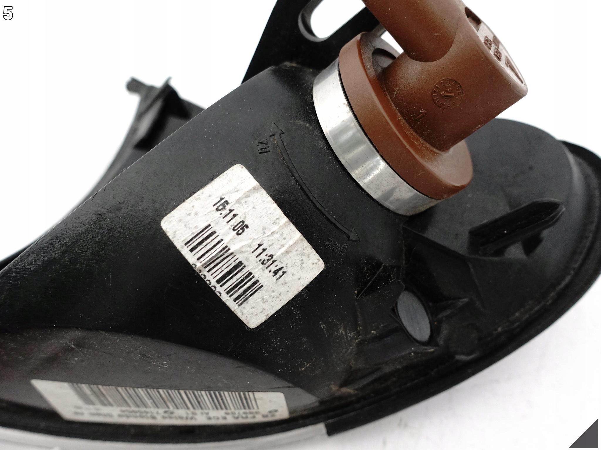 BMW 3 E46 LIFT LCI 01-05 light indicator blinker right BIALY/TYTAN front