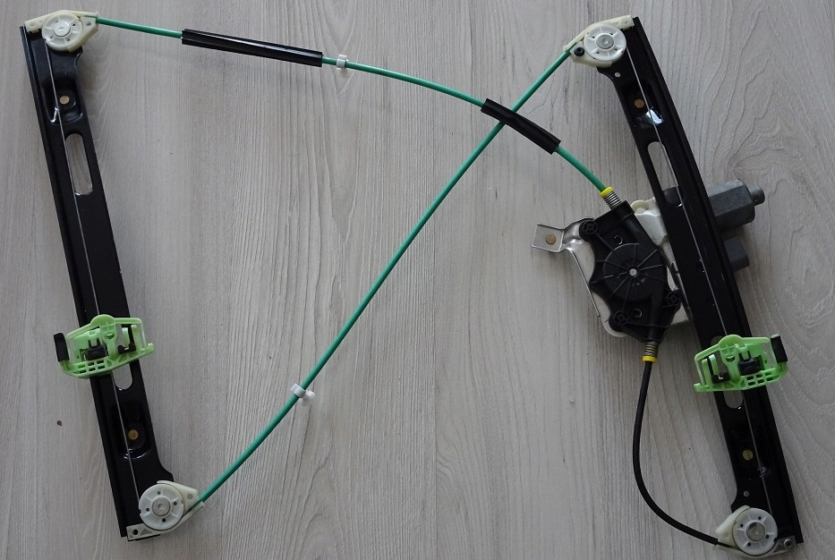 BMW 3 E46 COMPACT PODNOŚNIK SZYBY PRZÓD PRAWY 2001-2005 ORYGINAŁ