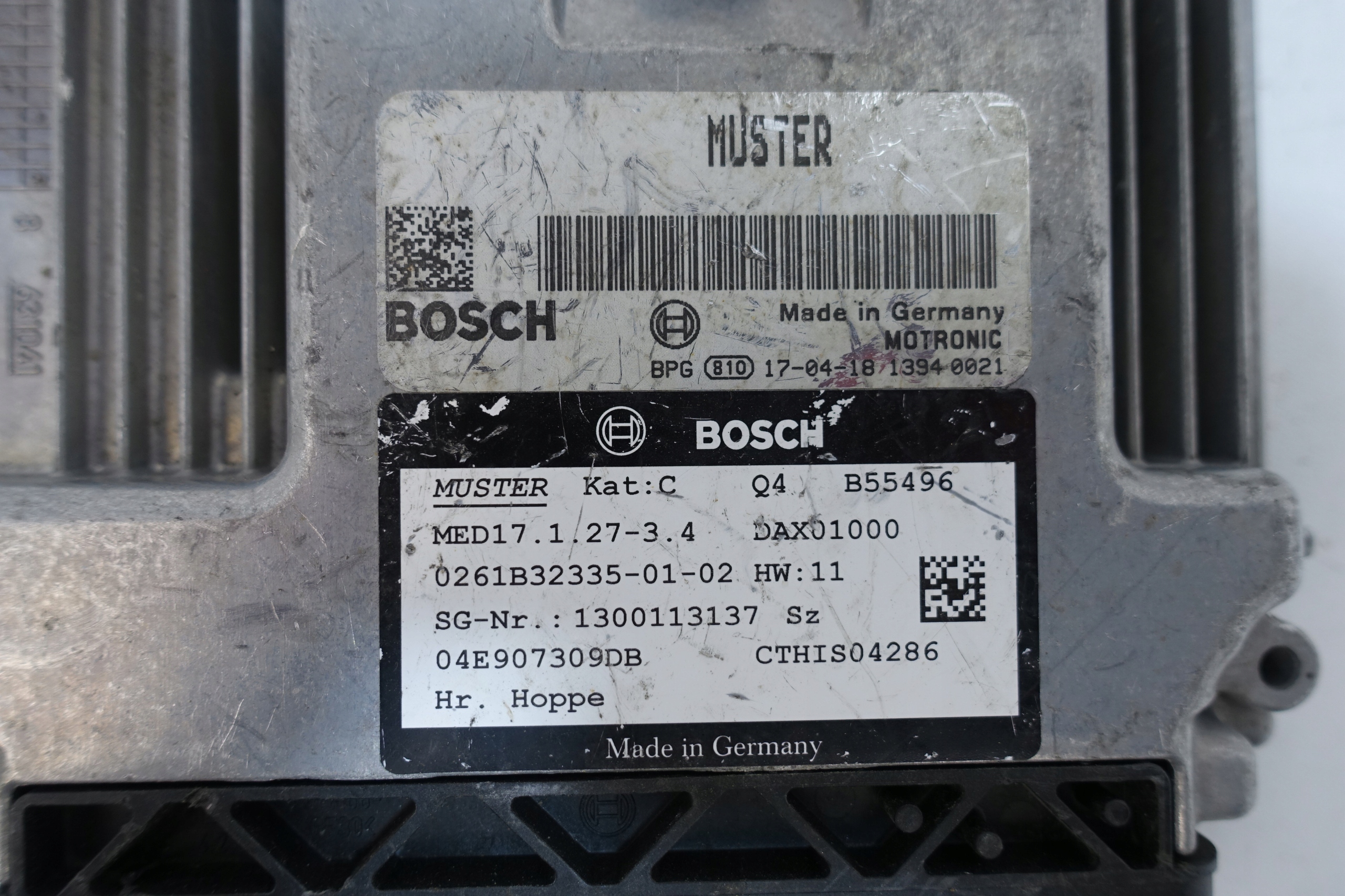 VW AUDI SEAT SKODA control unit computer of the engine 04E907309DB
