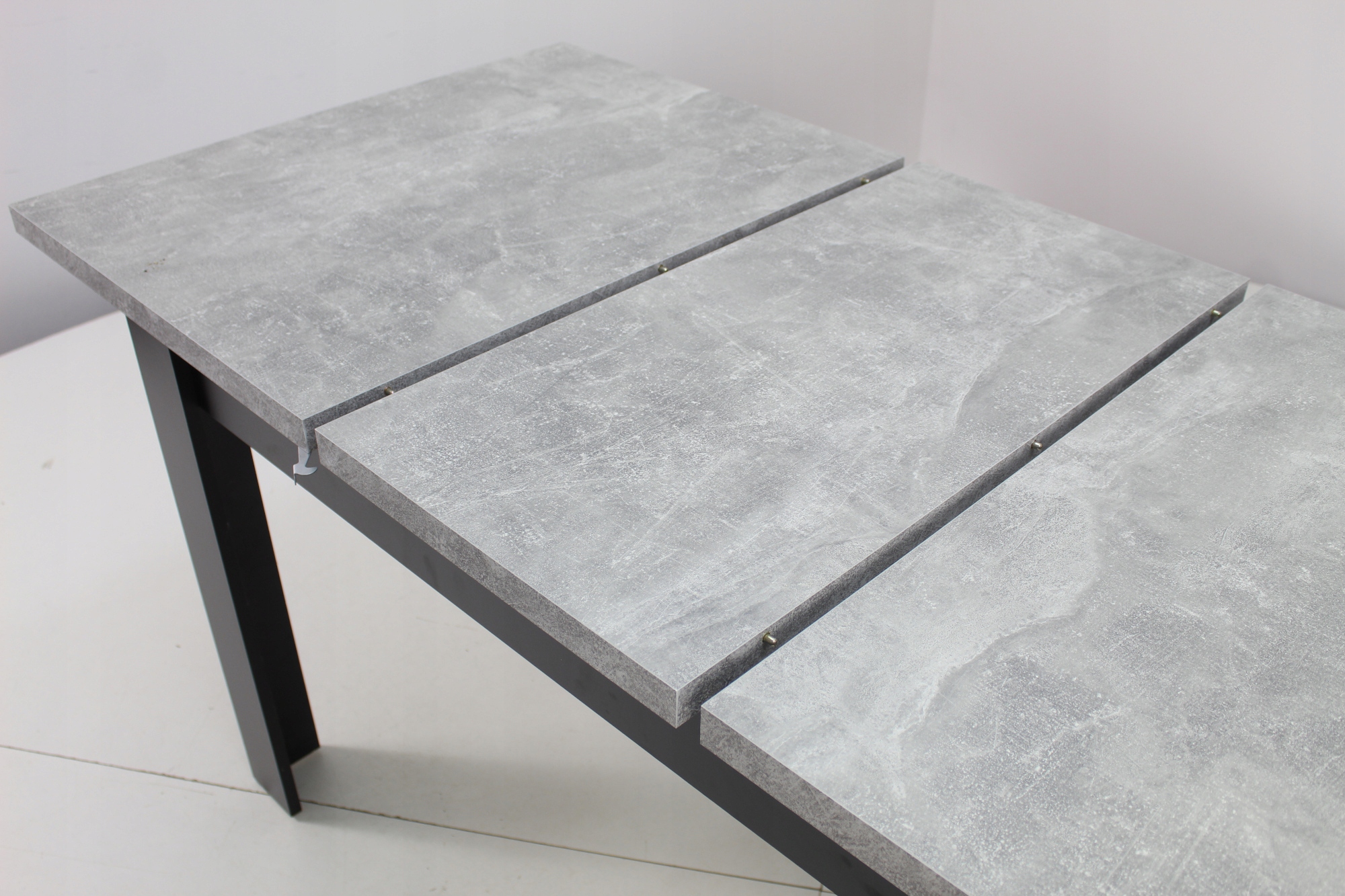 6 krzeseł + stół rozkładany do 160 cm BLAT BETON Liczba krzeseł w zestawie 6