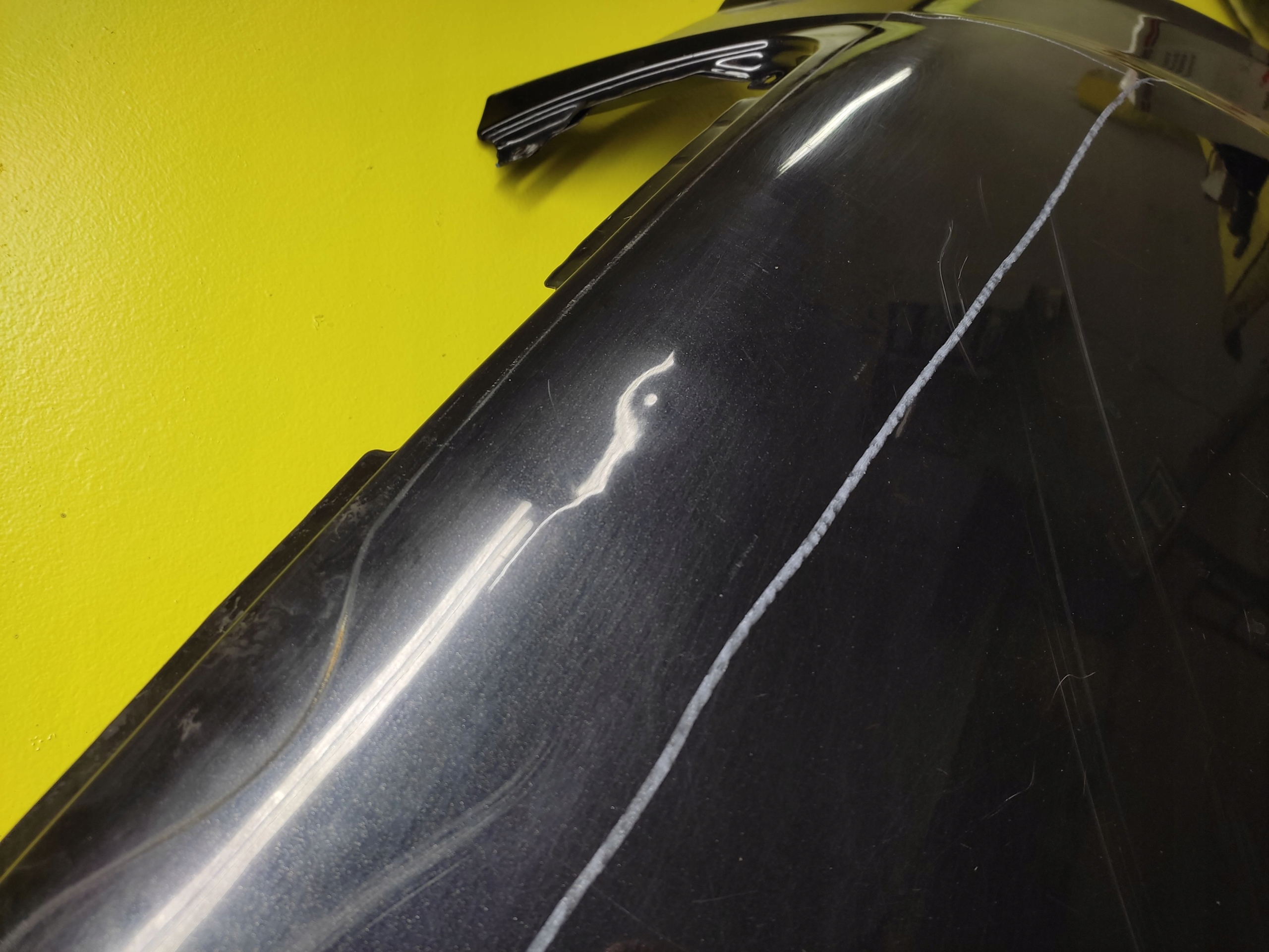 BRILLIANCE BS6 bonnet FE95-9B93