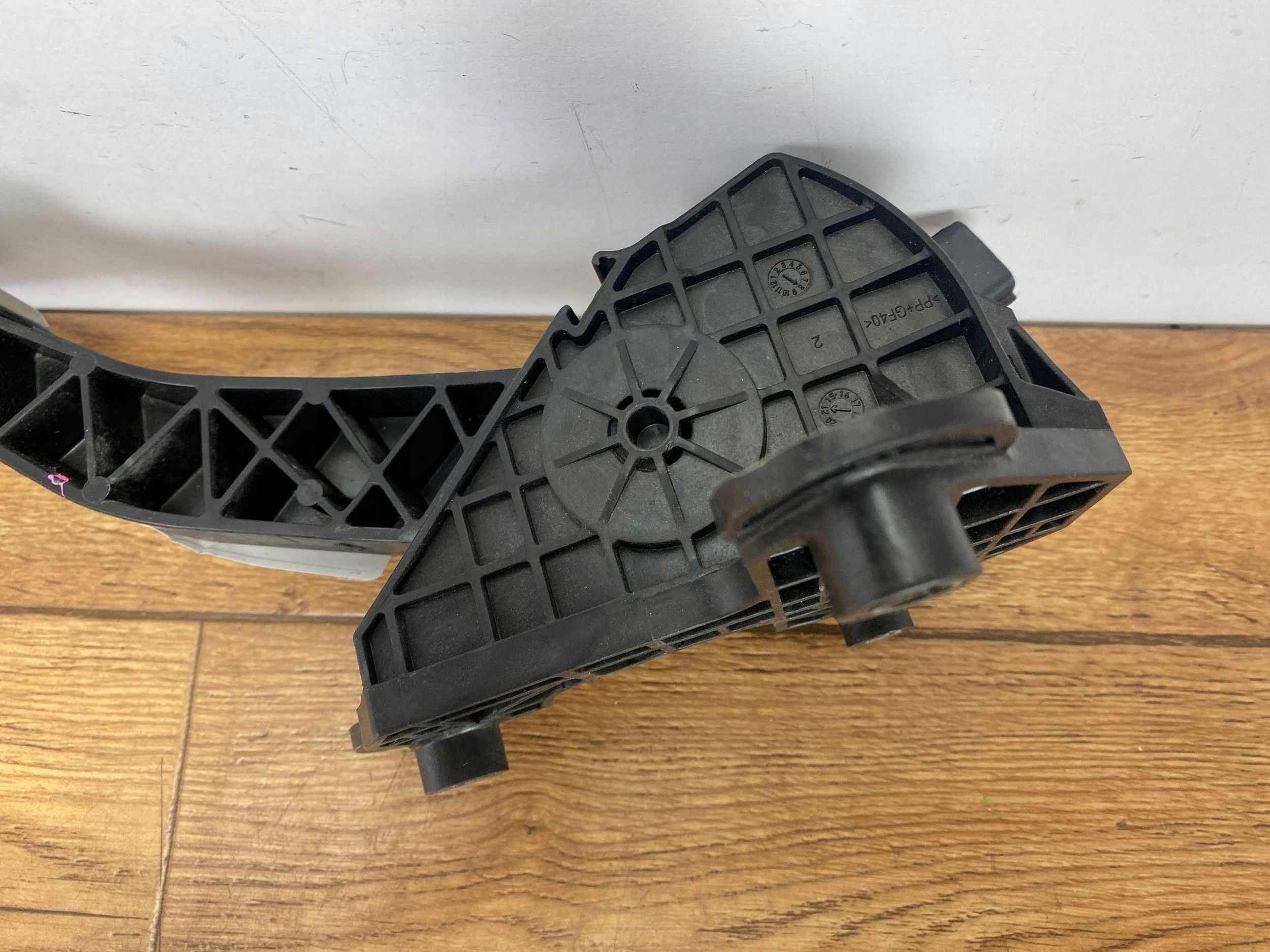 accelerator pedal Ford Mustang VII MK7 S650 2024+