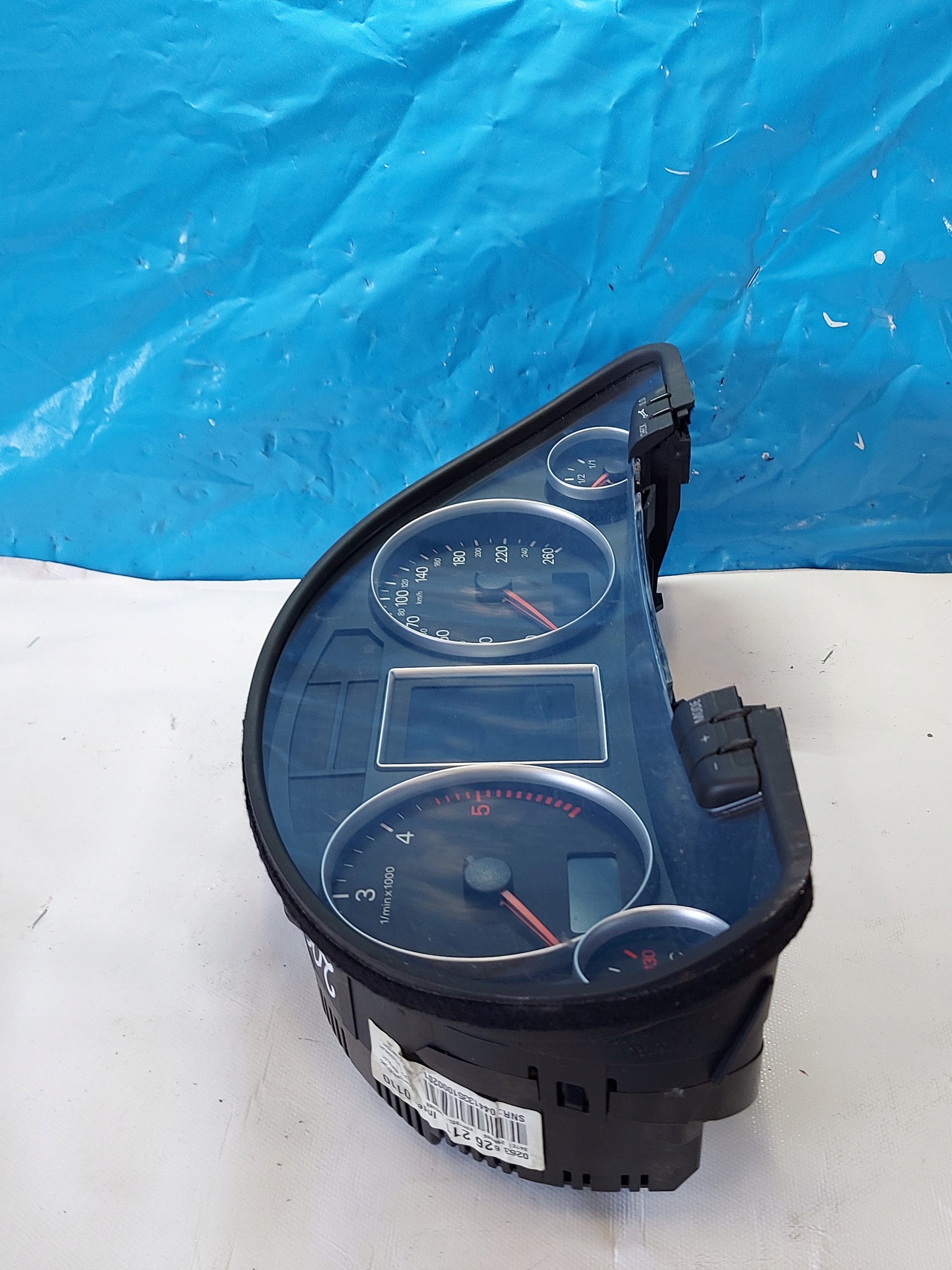 dials clock A4 B7 2.0 TDI 8E0920931P