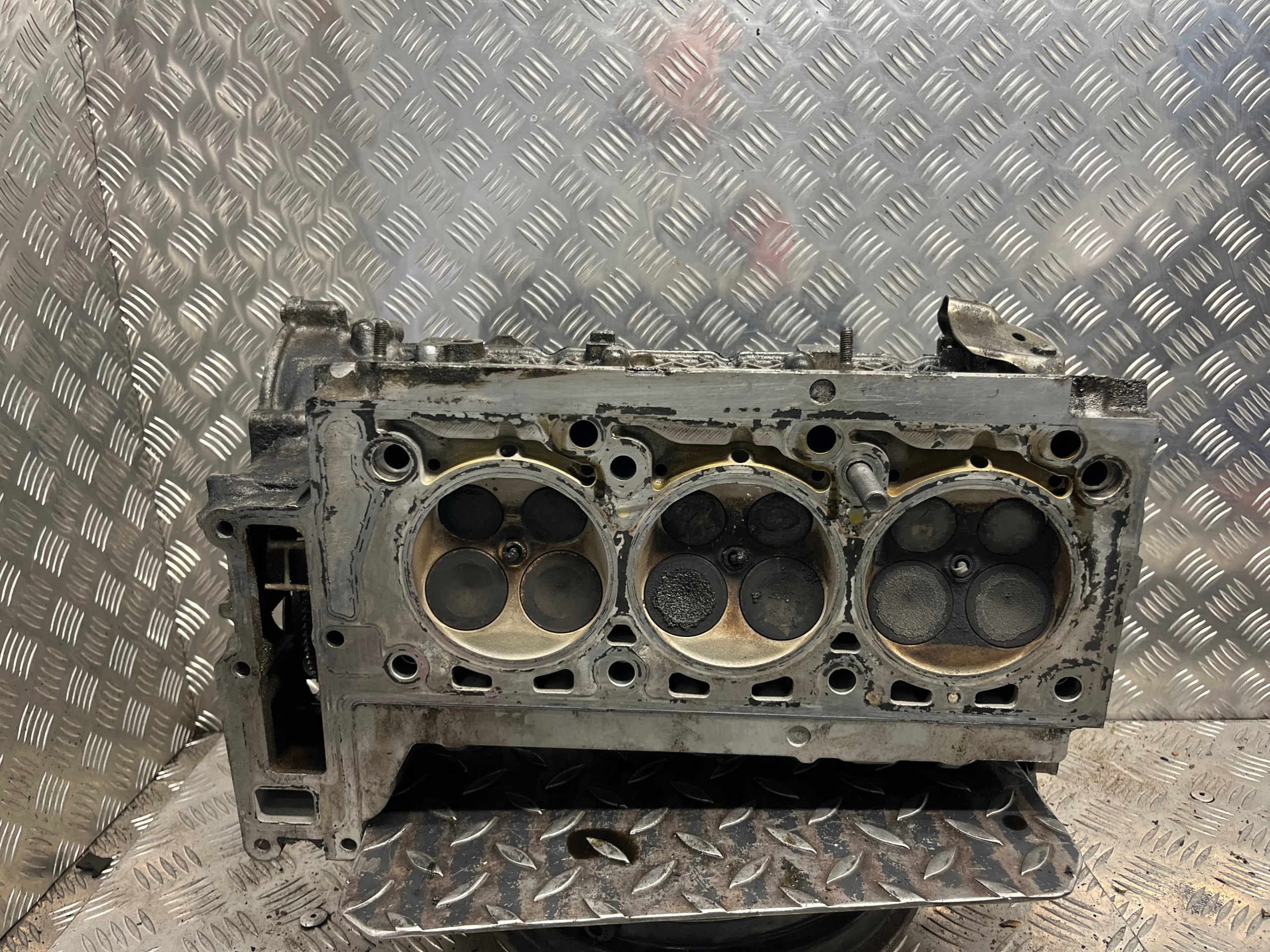 head. complete MERCEDES-BENZ R class W251 R2720162201 left