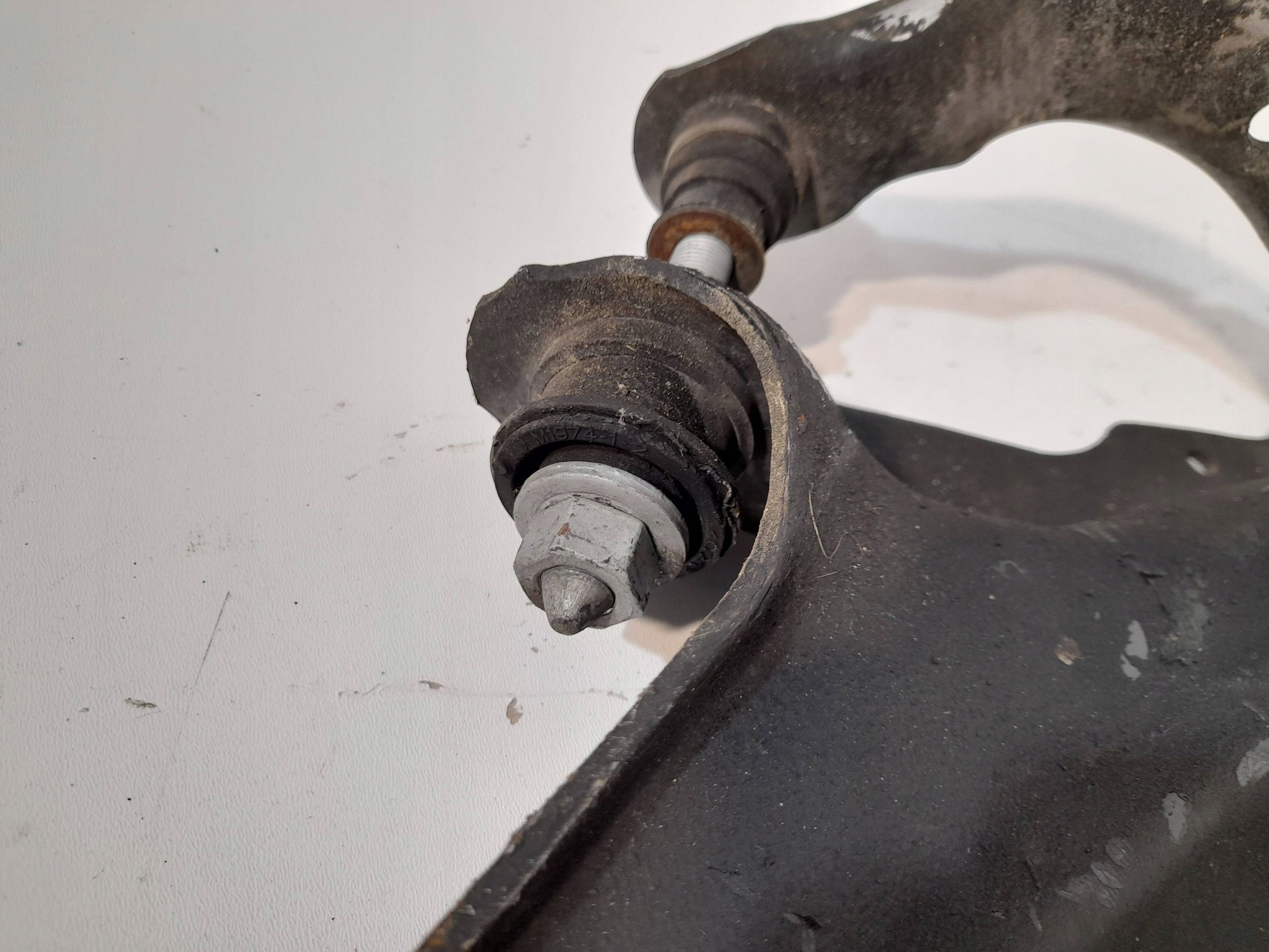 Renault Captur II Querlenker vorne links (Q239)